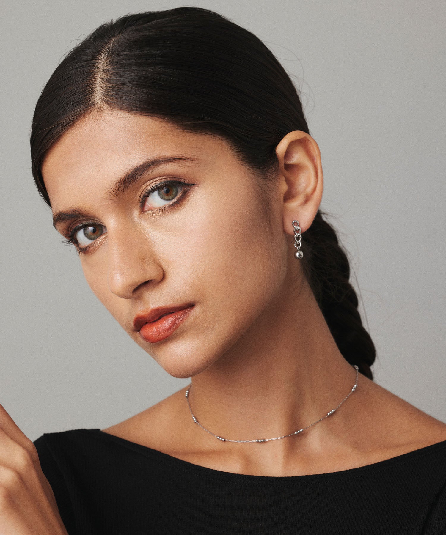 シルバー チェーンボールピアス 金属アレルギー対応 サージカルステンレス