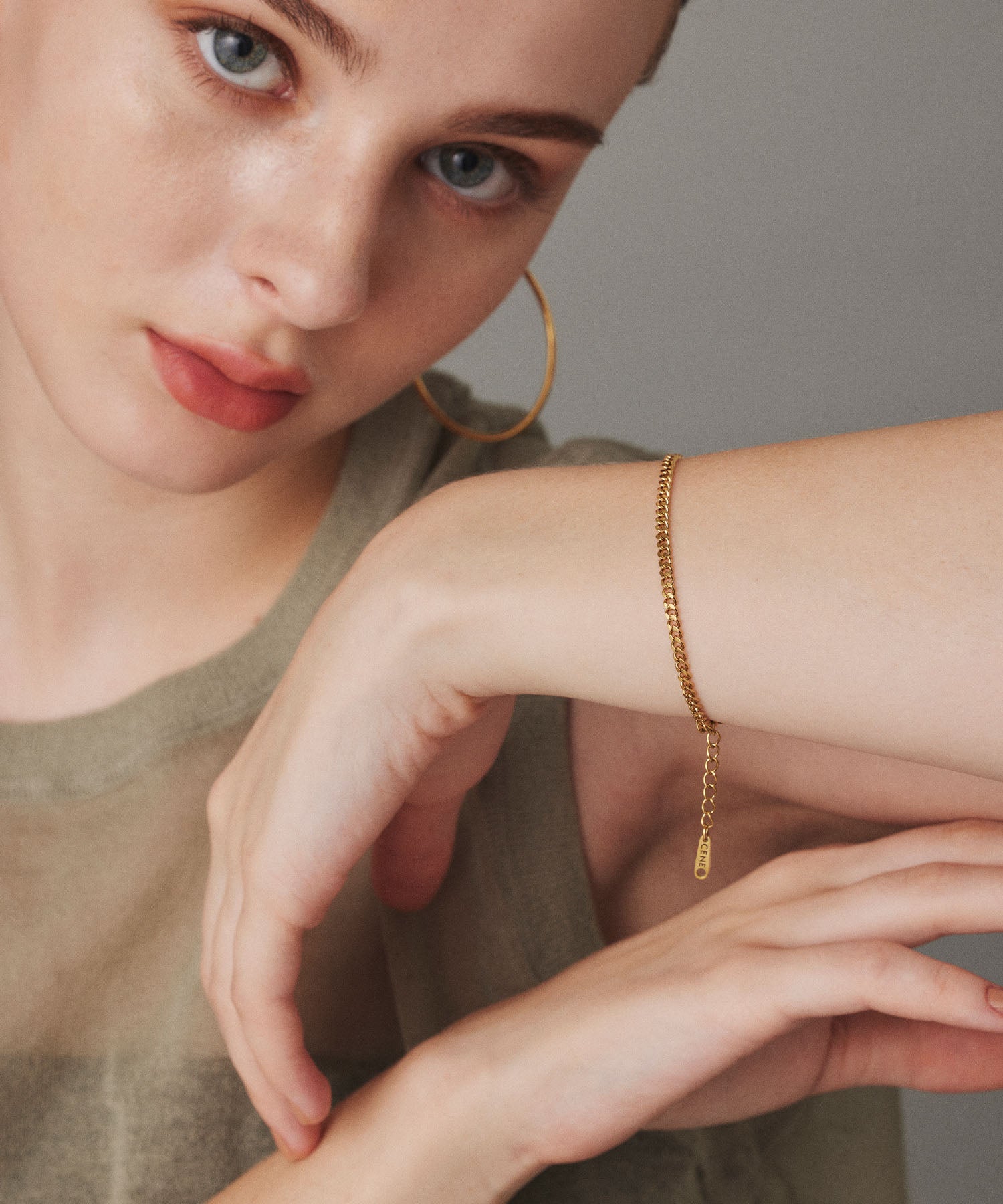 ゴールド チェーンブレスレット/2.5mm 金属アレルギー対応 サージカルステンレス