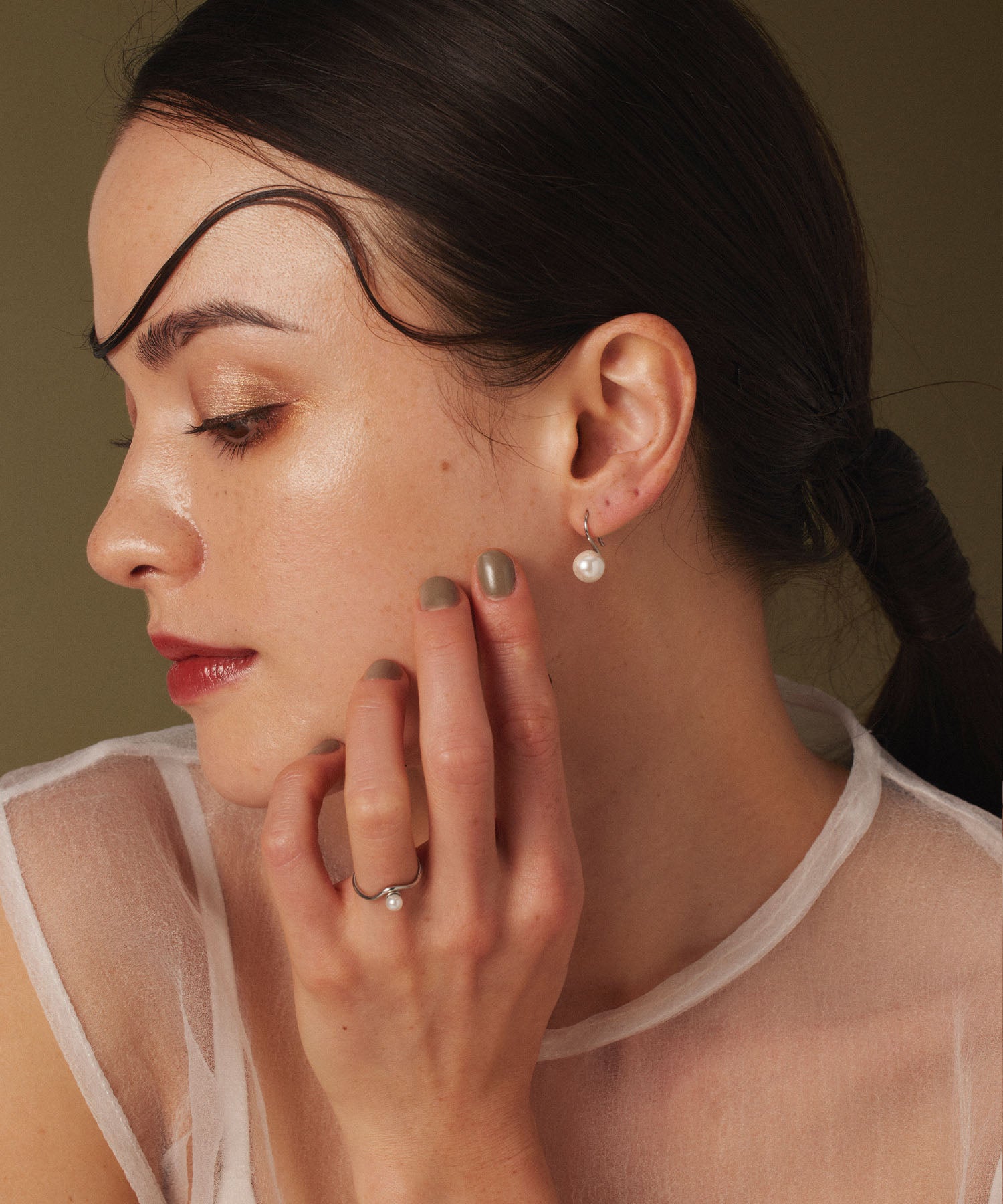 シルバー パールフレンチピアス 金属アレルギー対応 サージカルステンレス