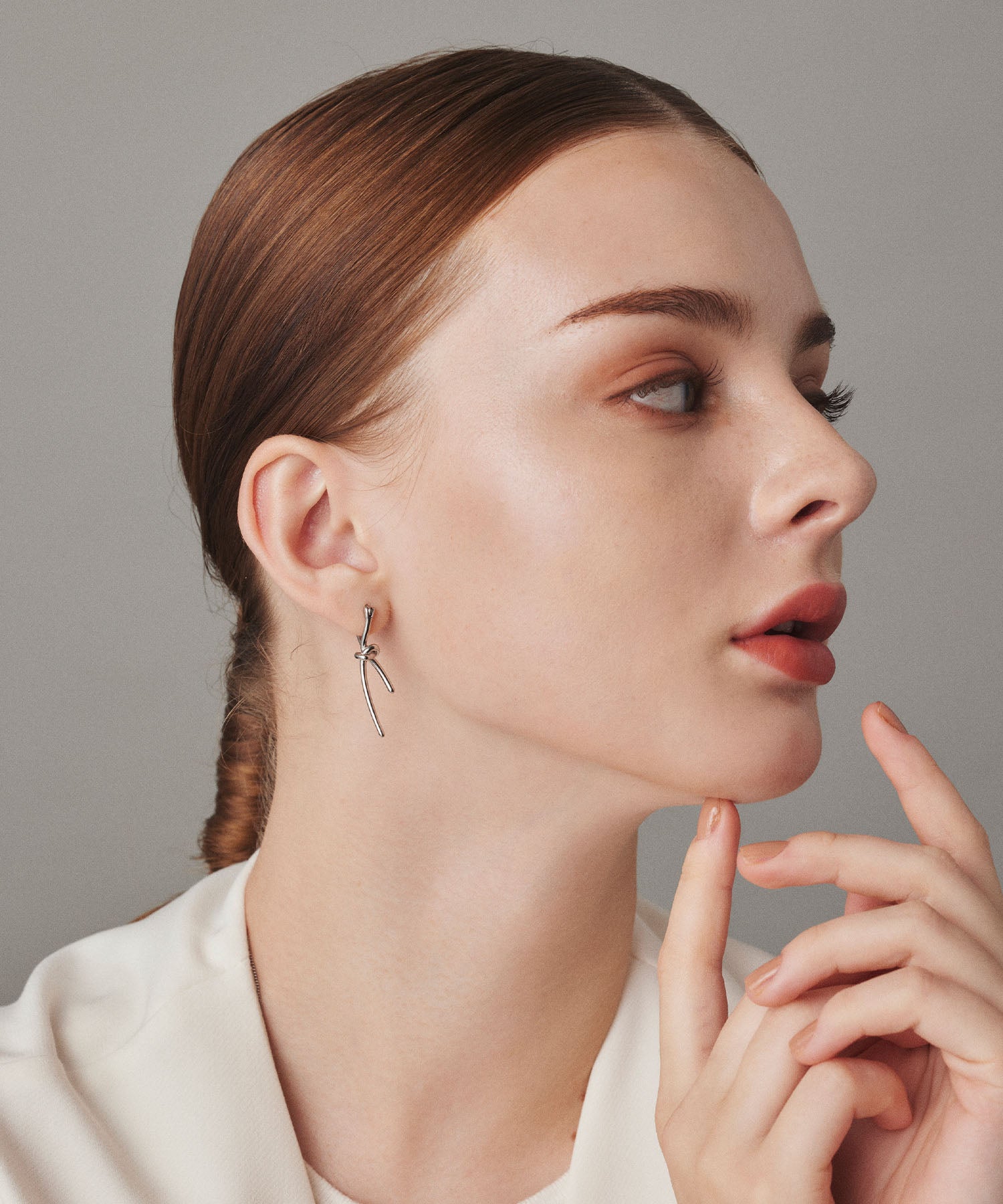 シルバー リボンピアス 金属アレルギー対応 サージカルステンレス