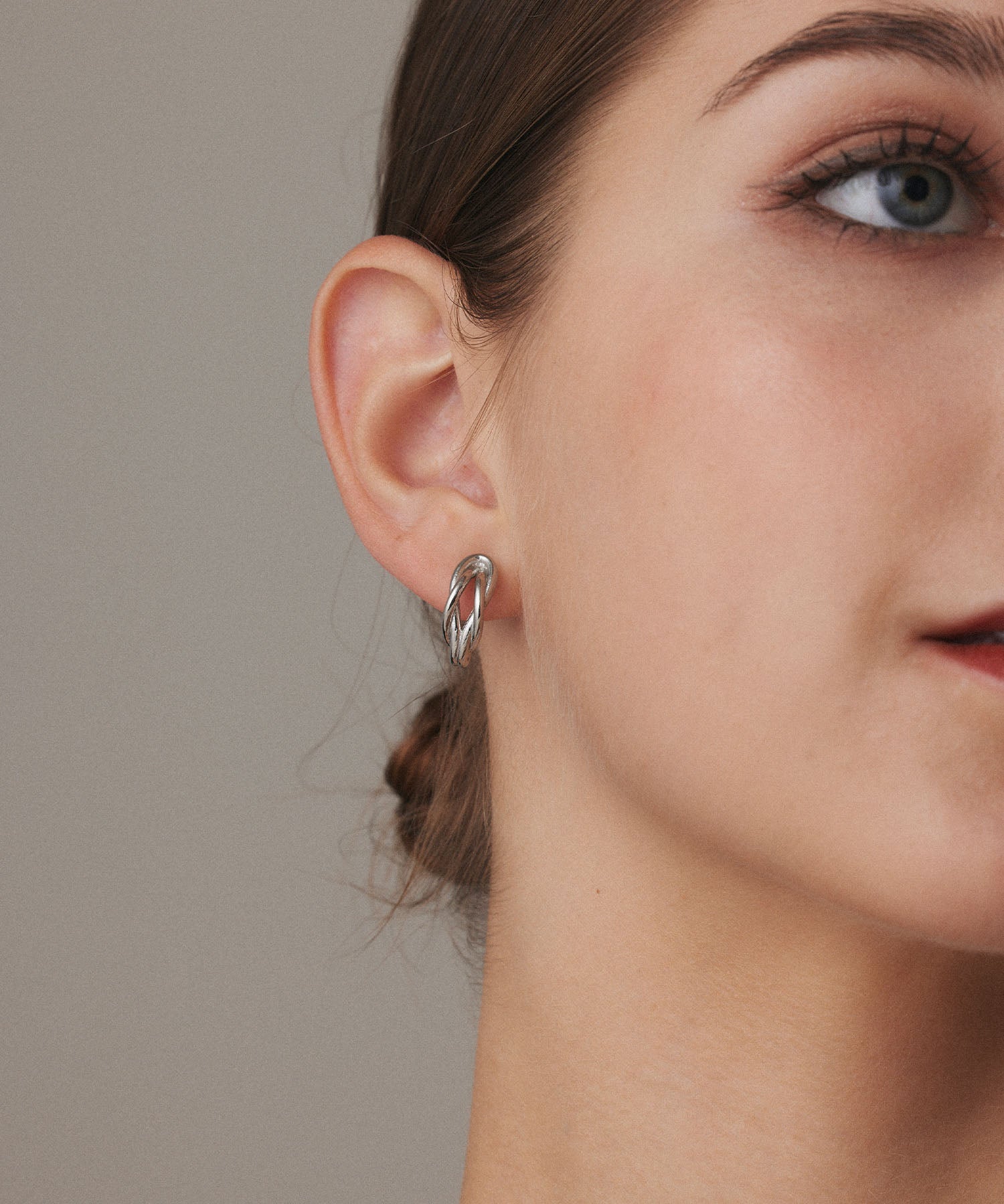 シルバー ニットピアス 金属アレルギー対応 サージカルステンレス