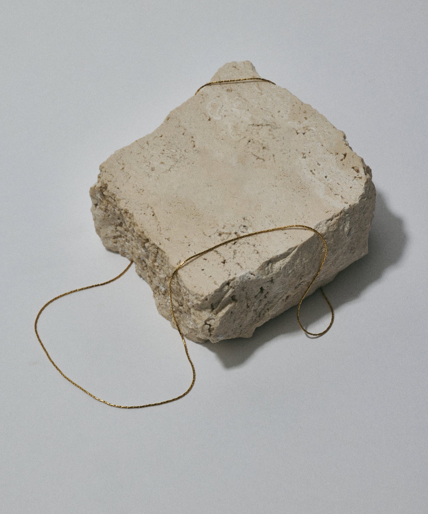 ゴールド  0.6mmチェーンネックレス/39cm 金属アレルギー対応 サージカルステンレス