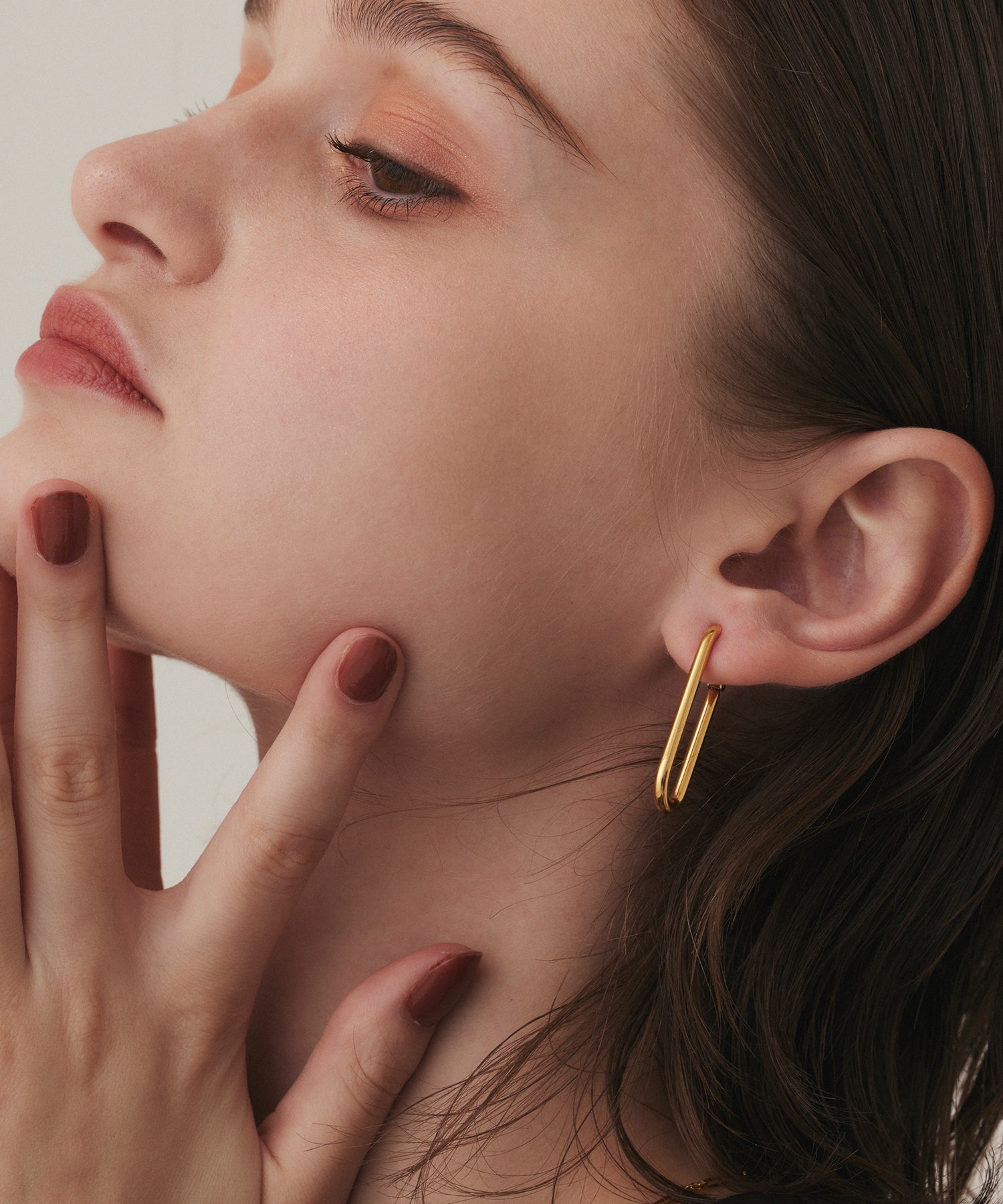 ゴールド ミニUラインイヤリング 金属アレルギー対応 サージカルステンレス