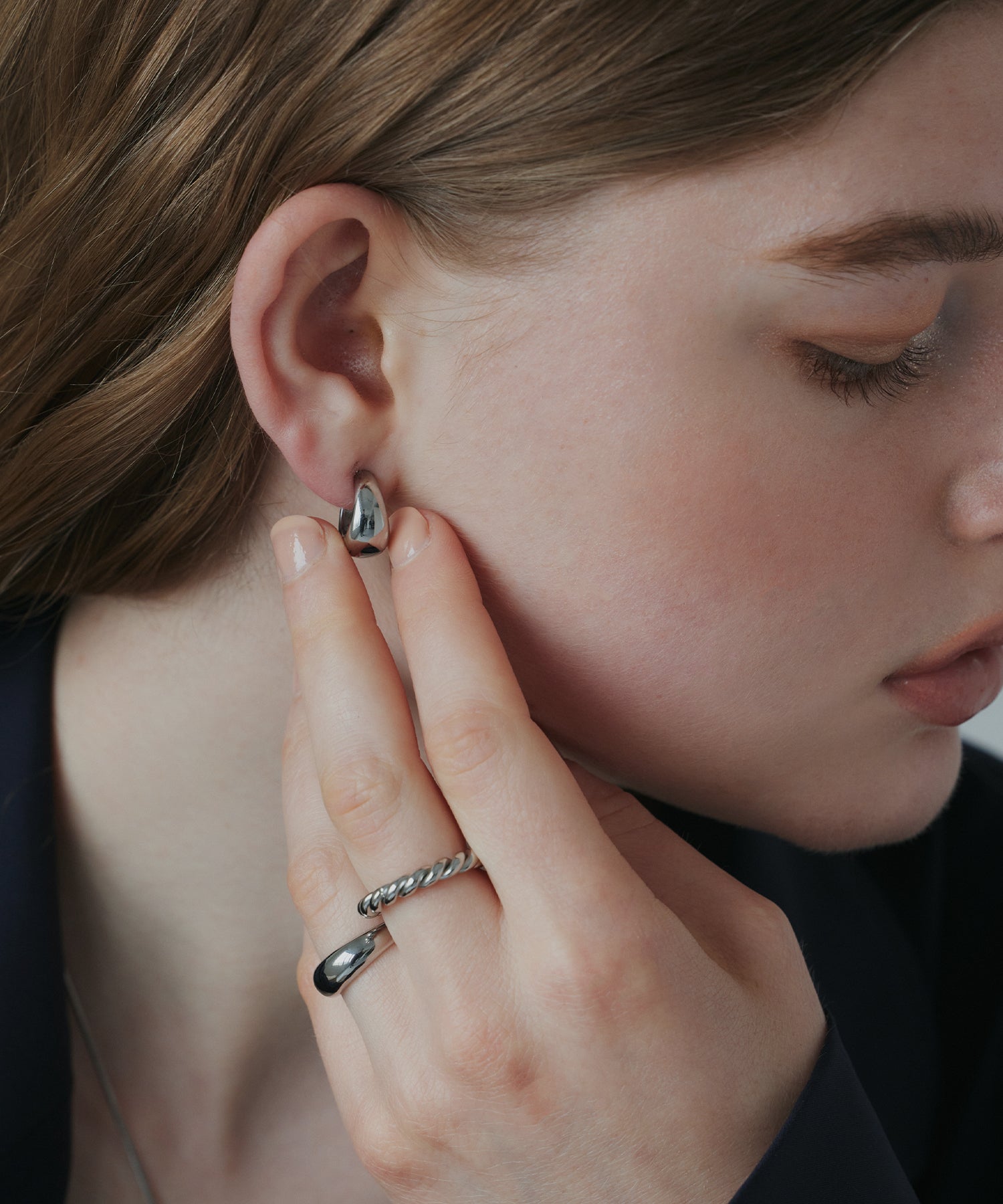 Ana Luisa エデン・シルバー シルバーフープイヤリング The Eden Collection | Ana Luisa Jewelry
