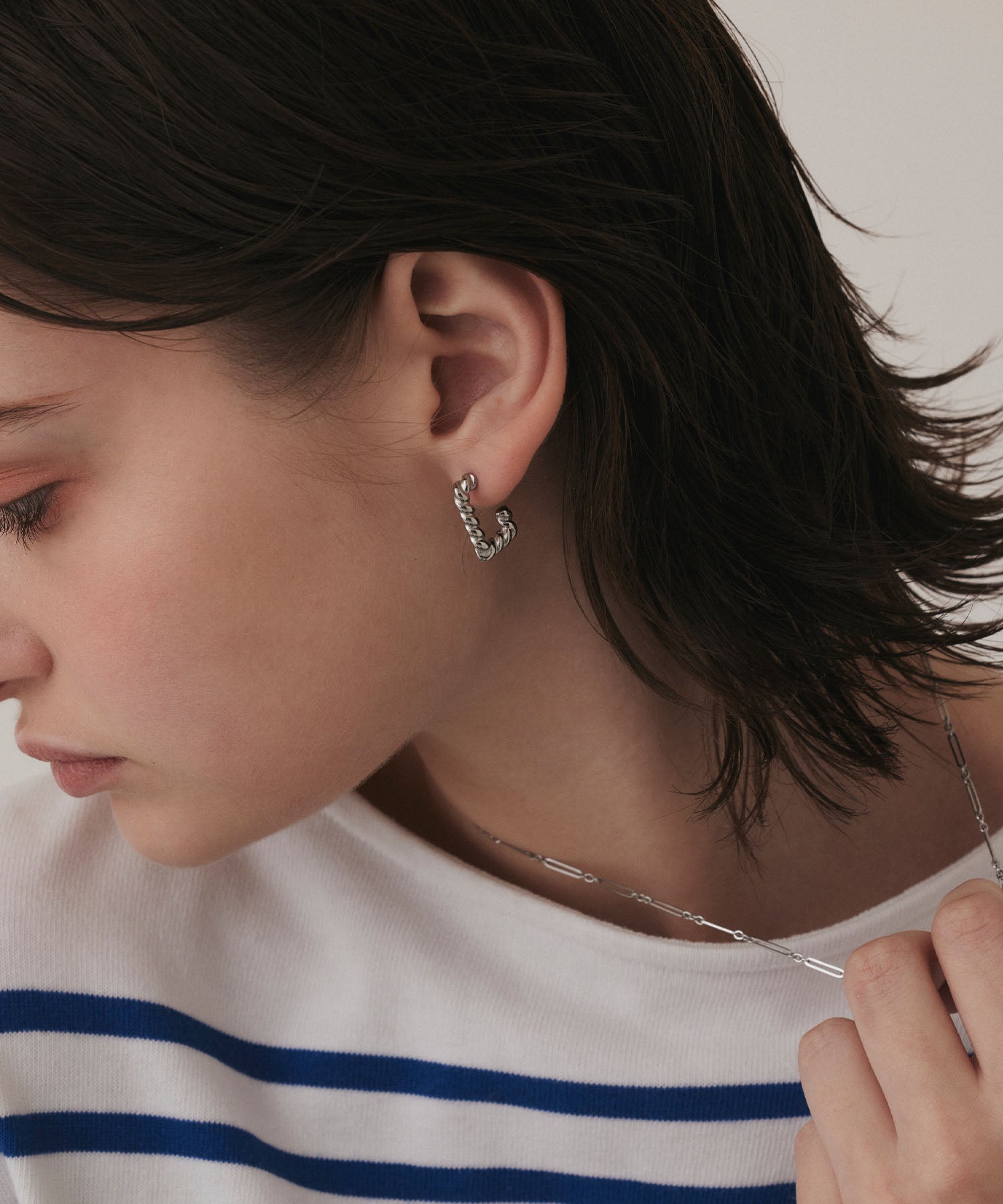 シルバー ツイストスクエアピアス 金属アレルギー対応 サージカルステンレス