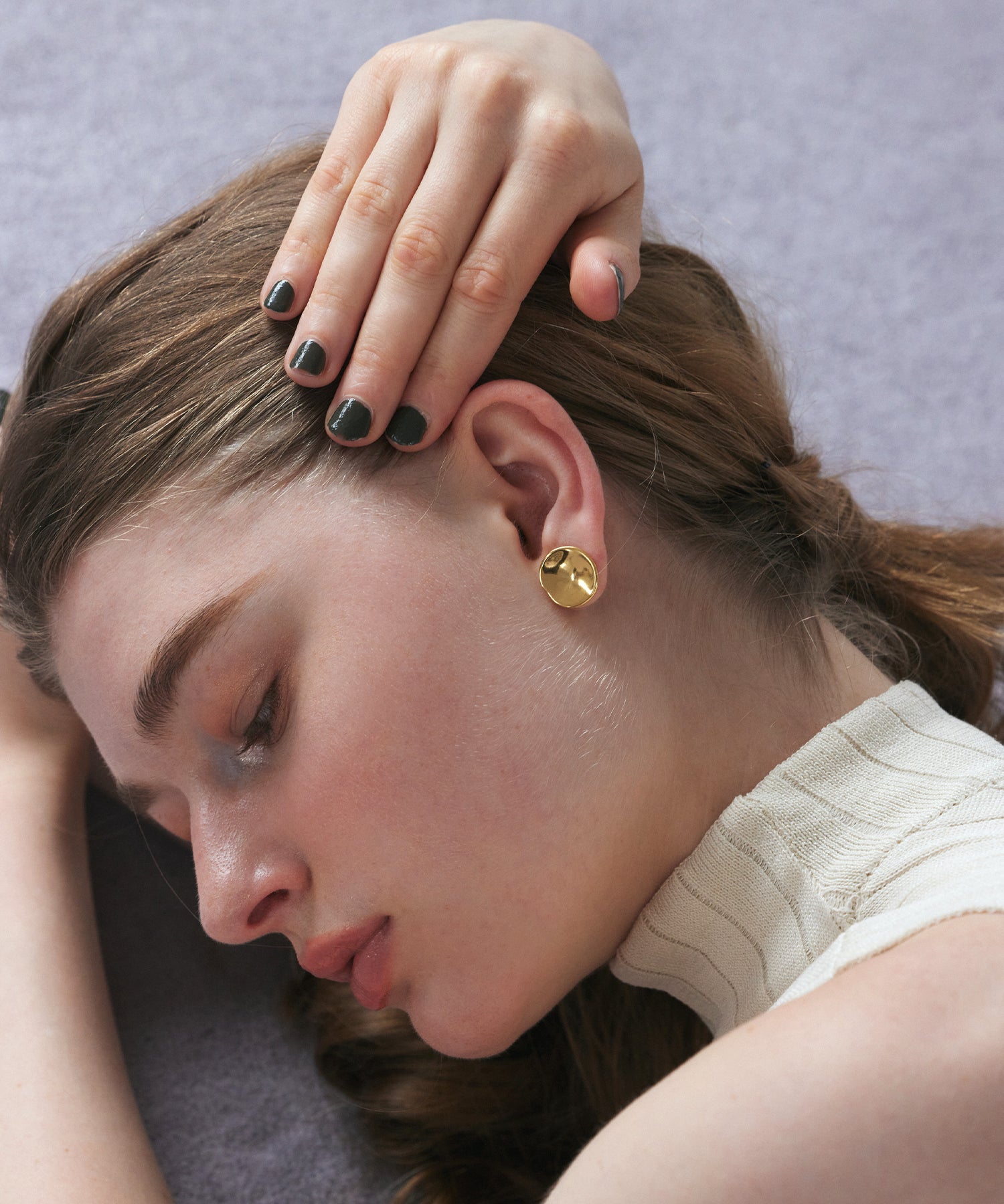 ゴールド ニュアンスラウンドプレートピアス 金属アレルギー対応 サージカルステンレス