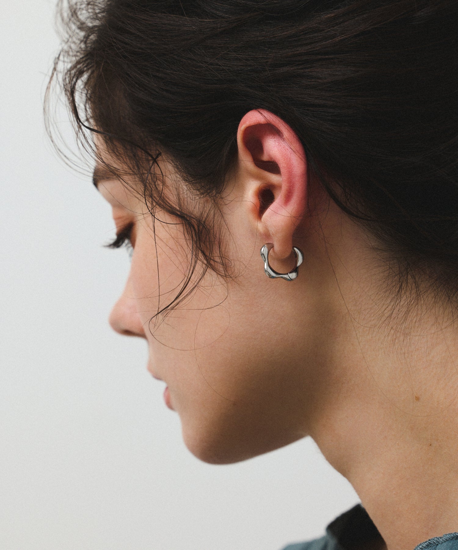 シルバー ワンタッチデイジーピアス 金属アレルギー対応 サージカルステンレス