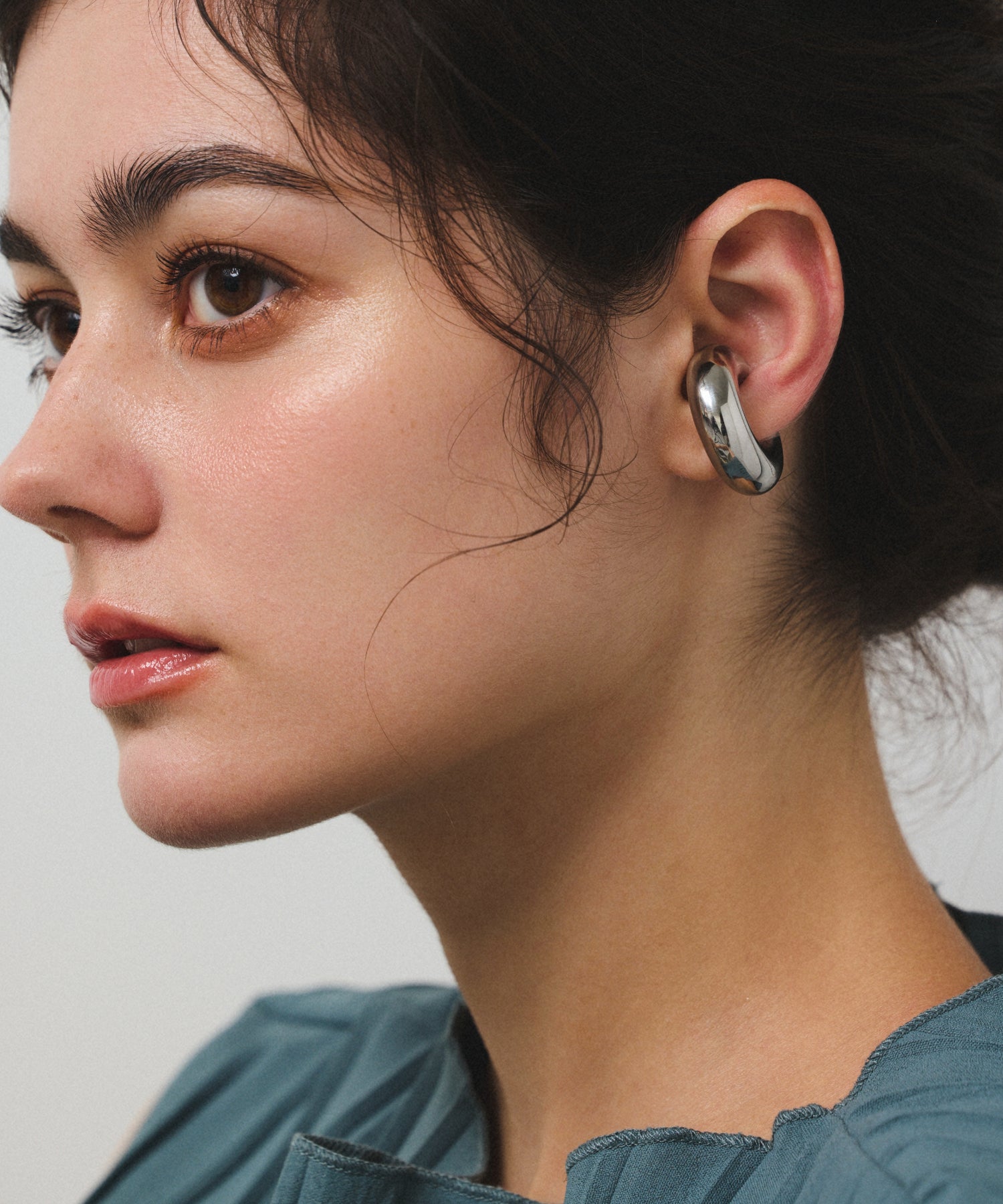 シルバー ボリュームイヤーカフ(medium) 金属アレルギー対応 サージカルステンレス