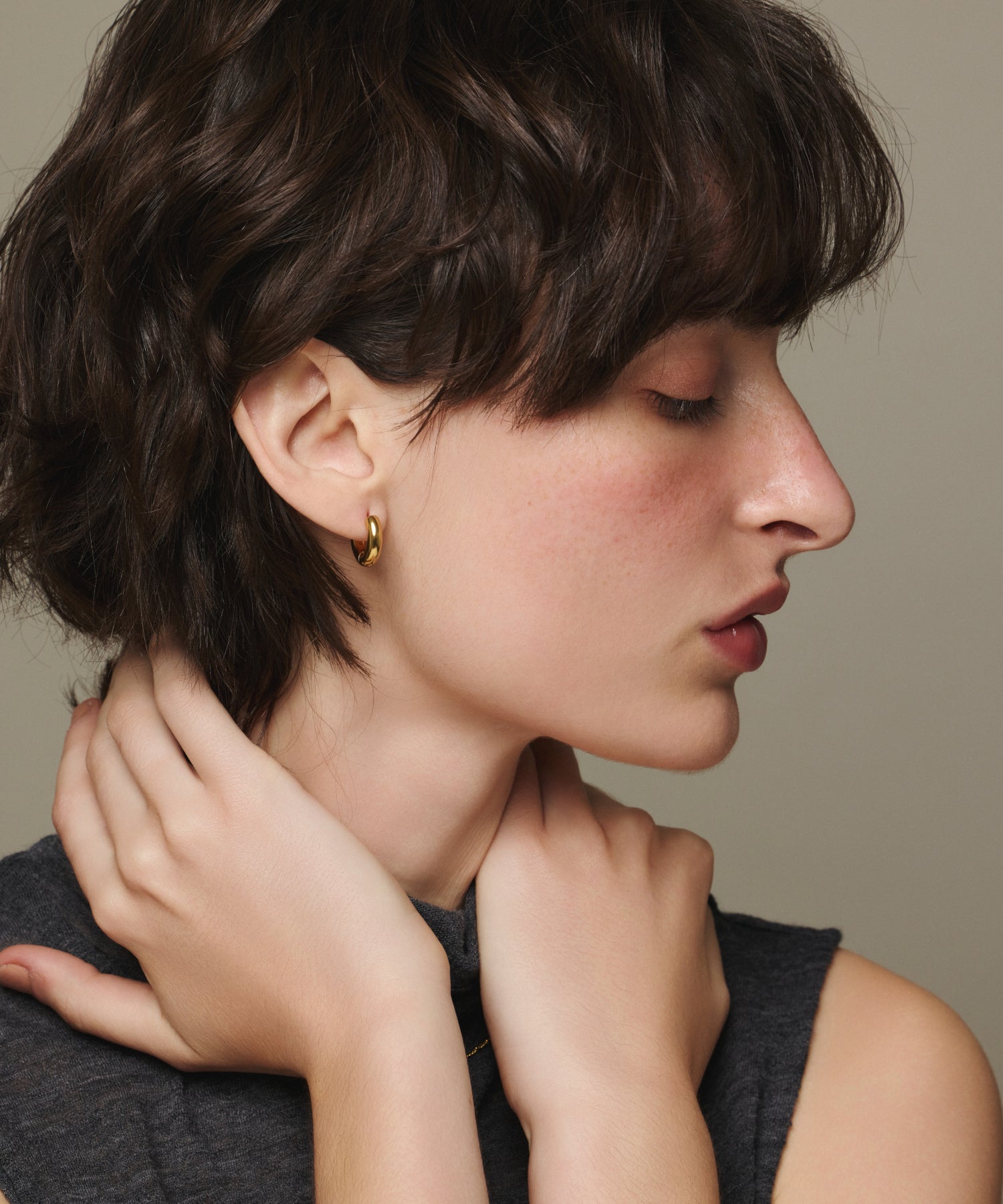 ゴールド ループピアス(medium) 金属アレルギー対応 サージカルステンレス