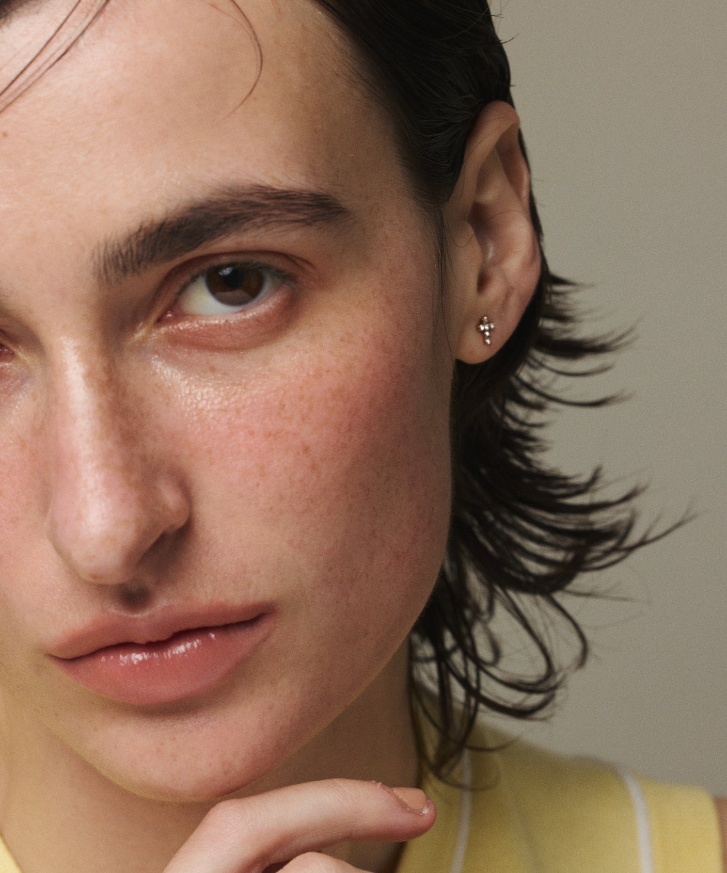 ゴールド ジルコニアラテンピアス 金属アレルギー対応 サージカルステンレス