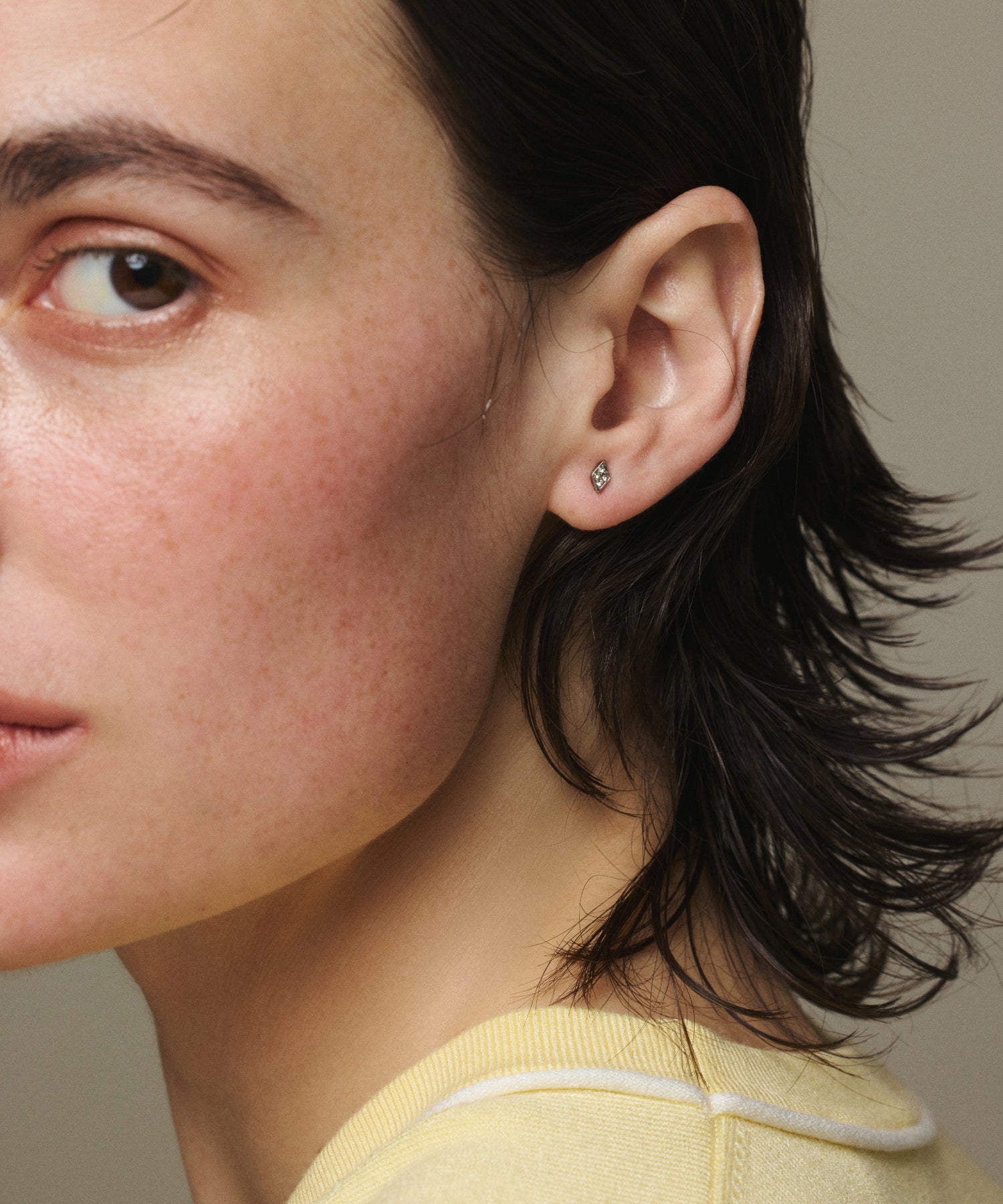 シルバー ジルコニアフレームピアス 金属アレルギー対応 サージカルステンレス