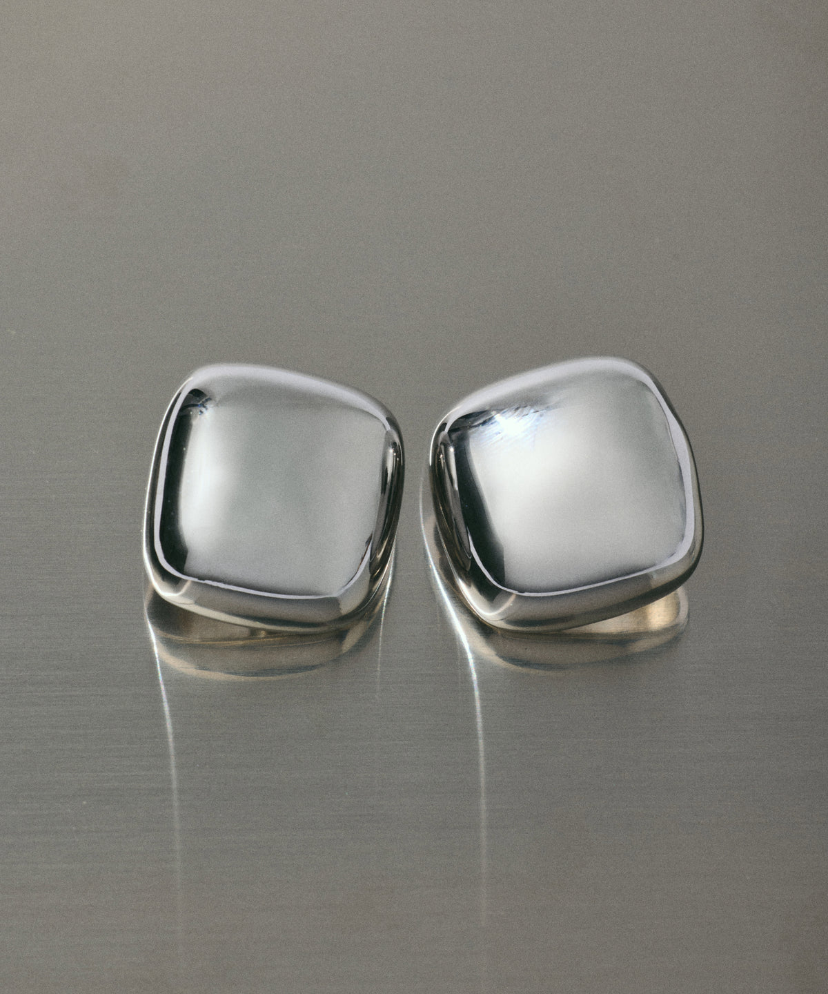 kose square onyx earrings silver925/GLD