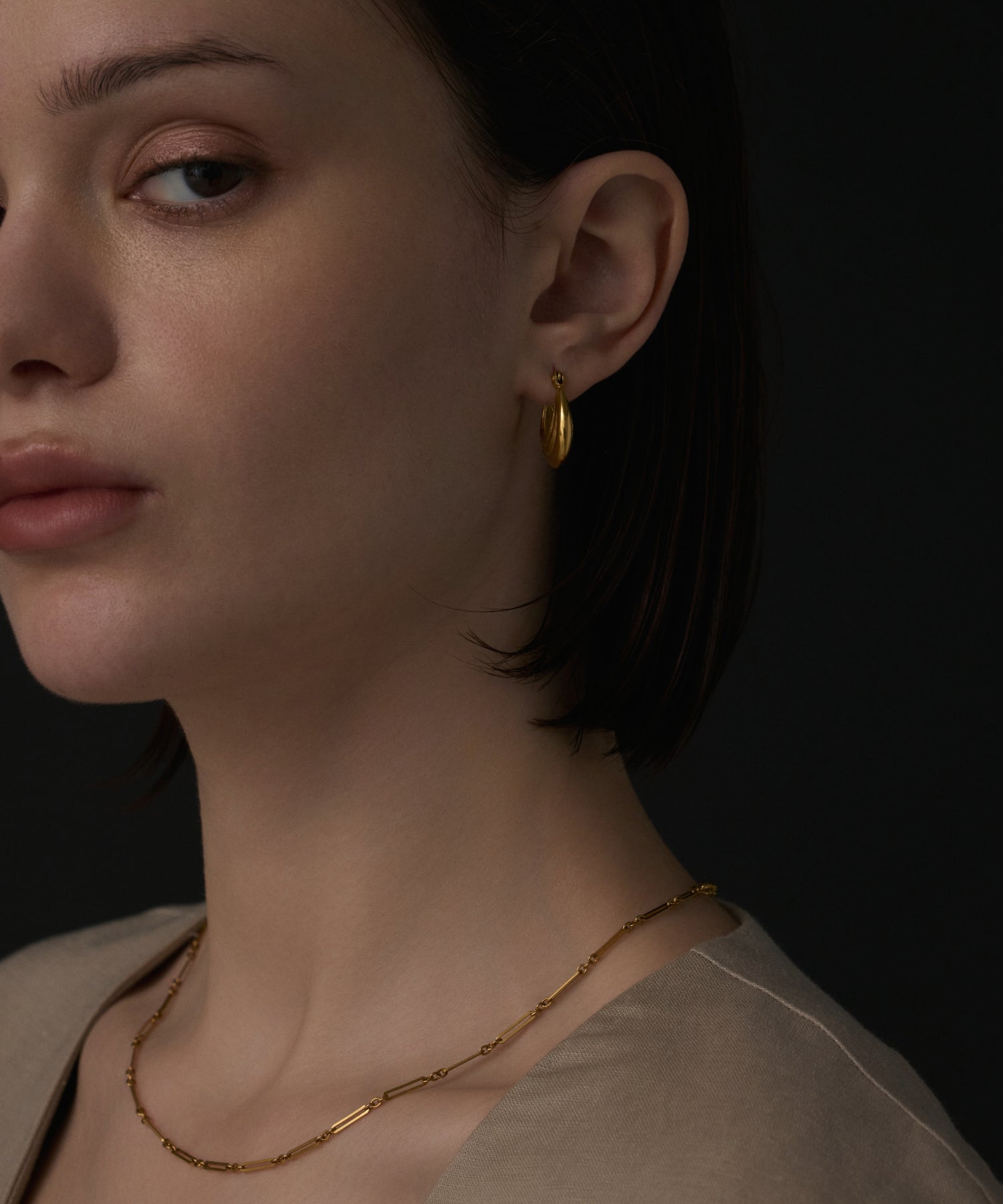 【coco】ゴールド フープピアス 10Ｋ CHANEL シャネル ピアス フープ ゴールド ココ CC 2022（CHANEL