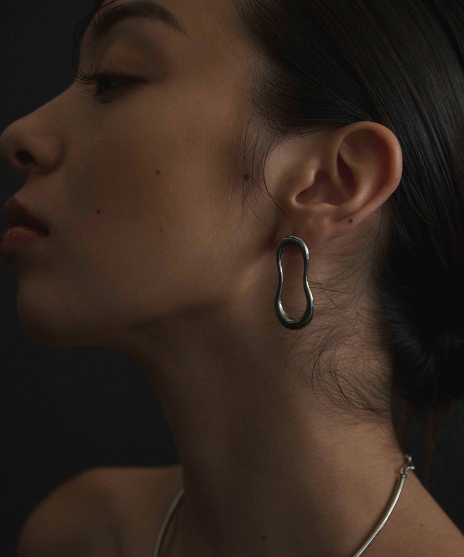 シルバー ニュアンスゴードピアス 金属アレルギー対応 サージカルステンレス