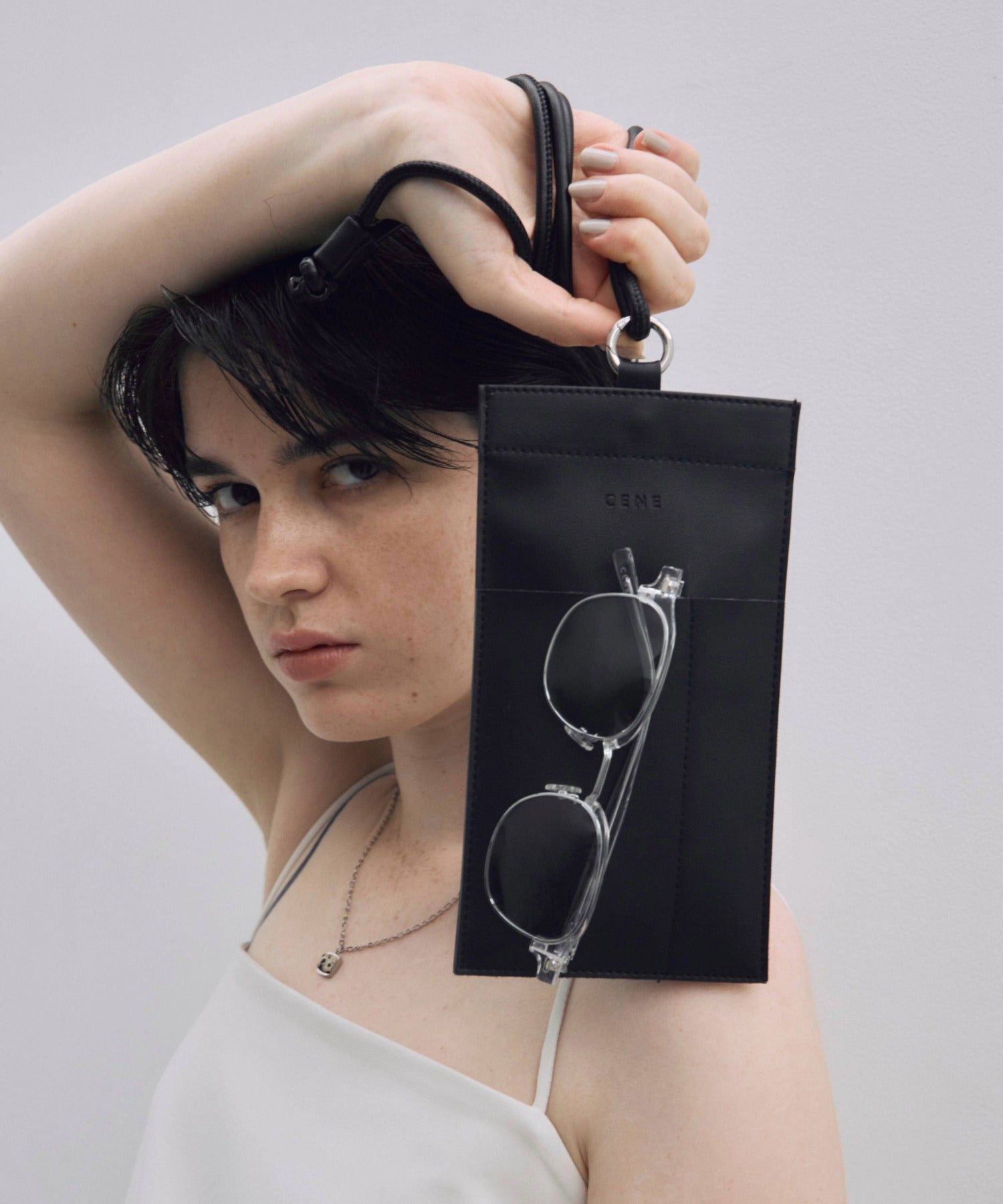 【黑色】智慧單肩包