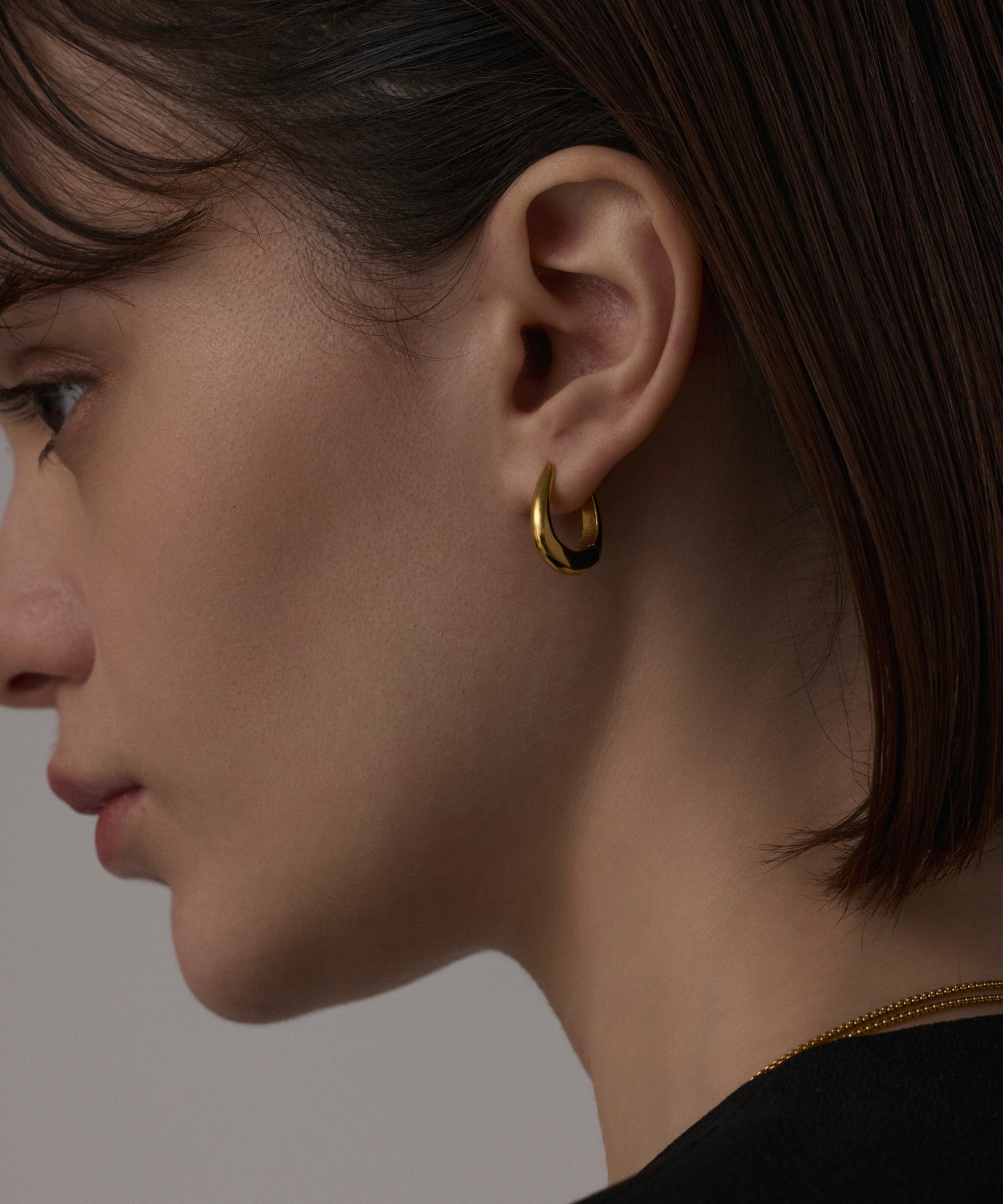 ゴールド スリムドロップピアス 金属アレルギー対応 サージカルステンレス