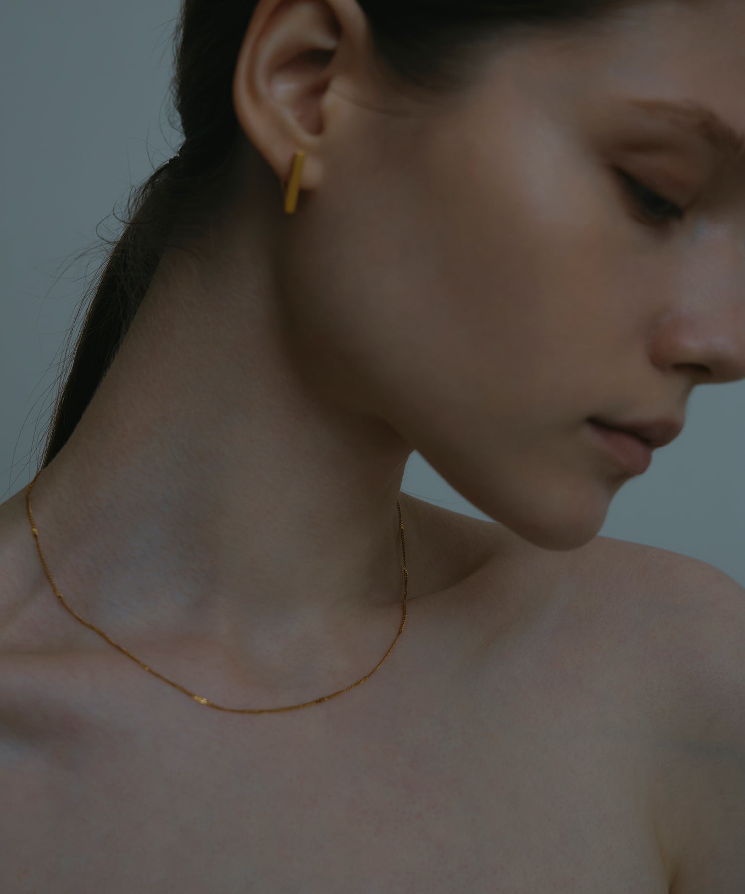 ゴールド ツイストネックレス 金属アレルギー対応 サージカルステンレス