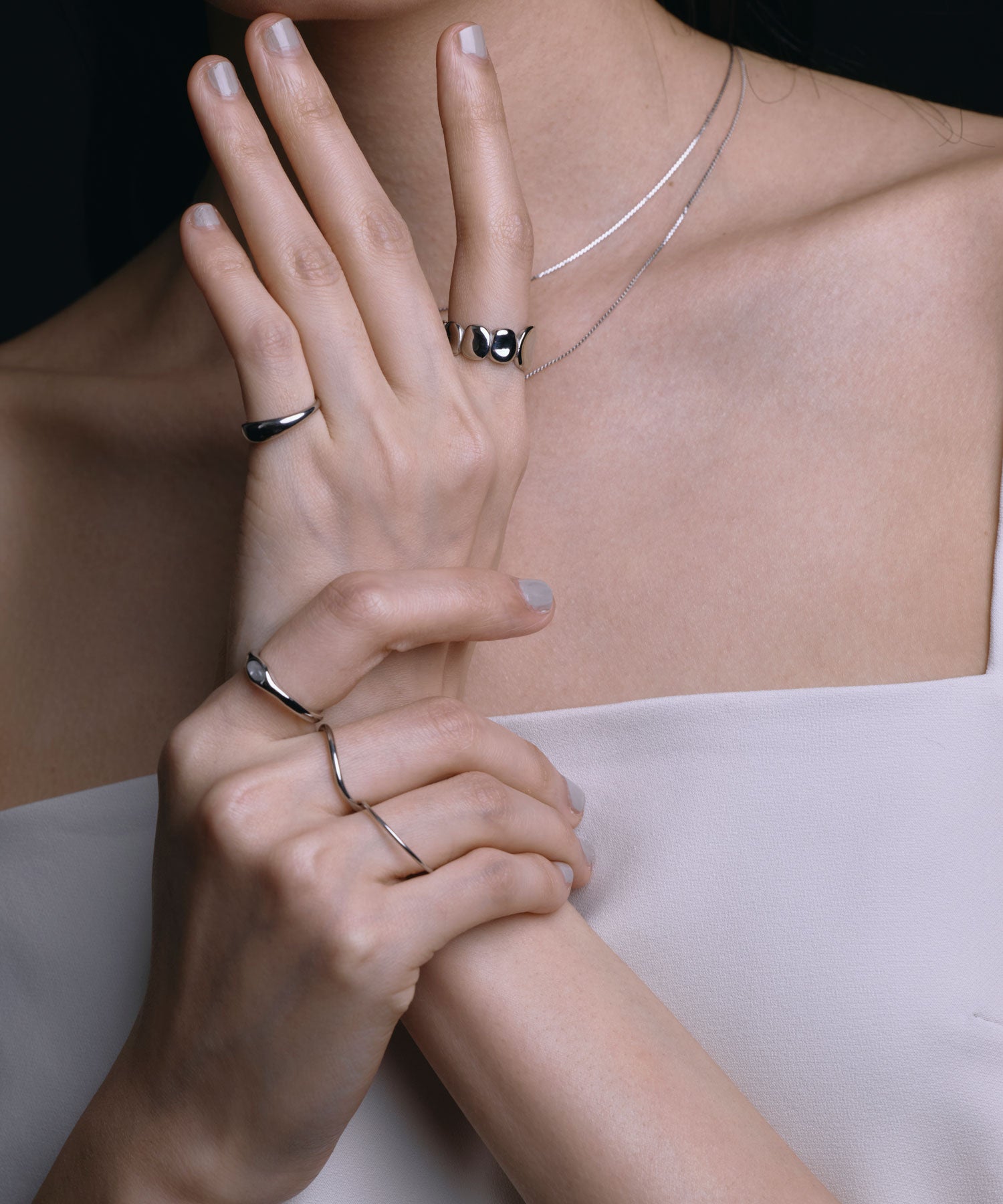 【展覽產品(預定三月底出貨】[銀色石鏈環