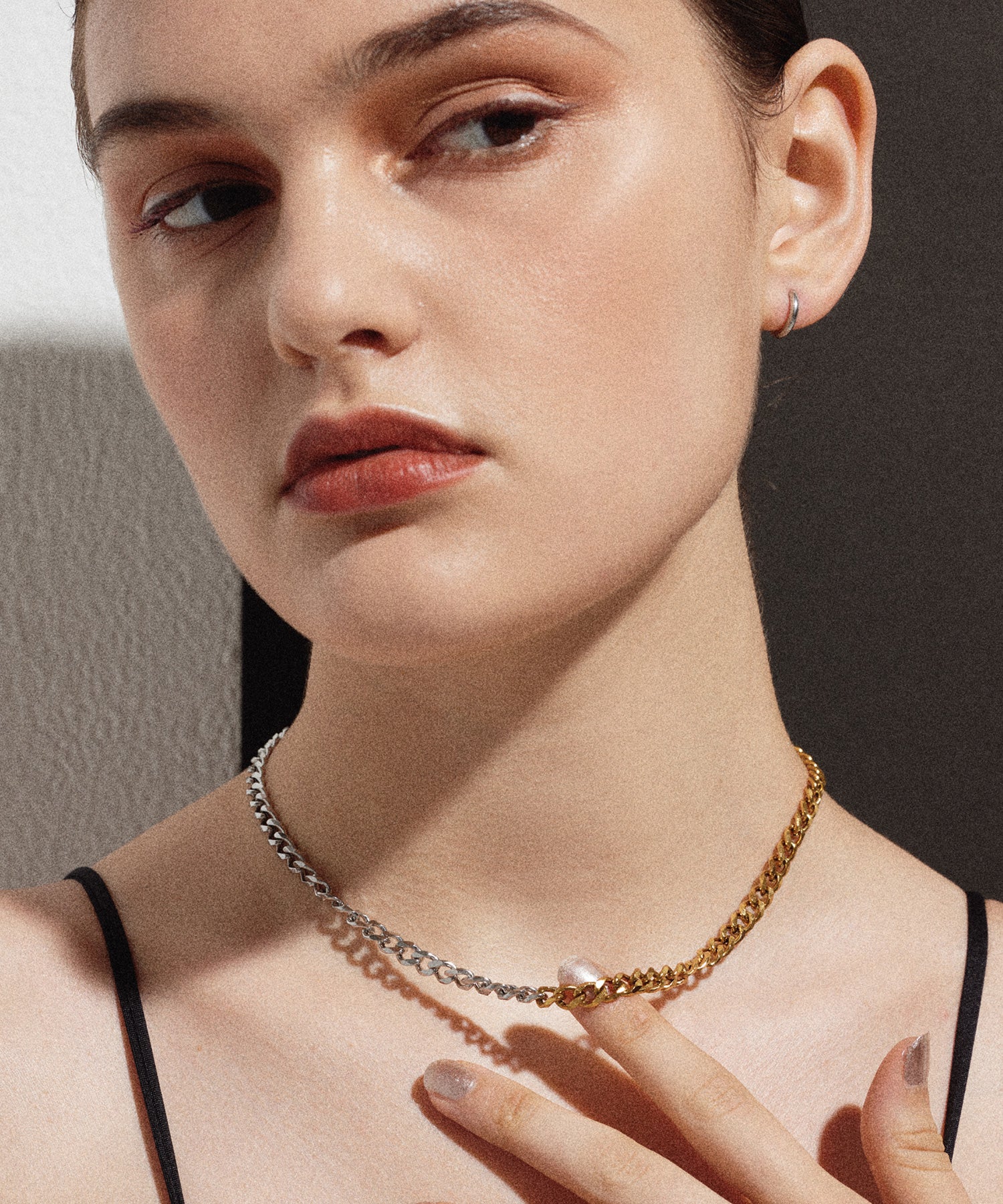 拜顏色辰內克雷斯