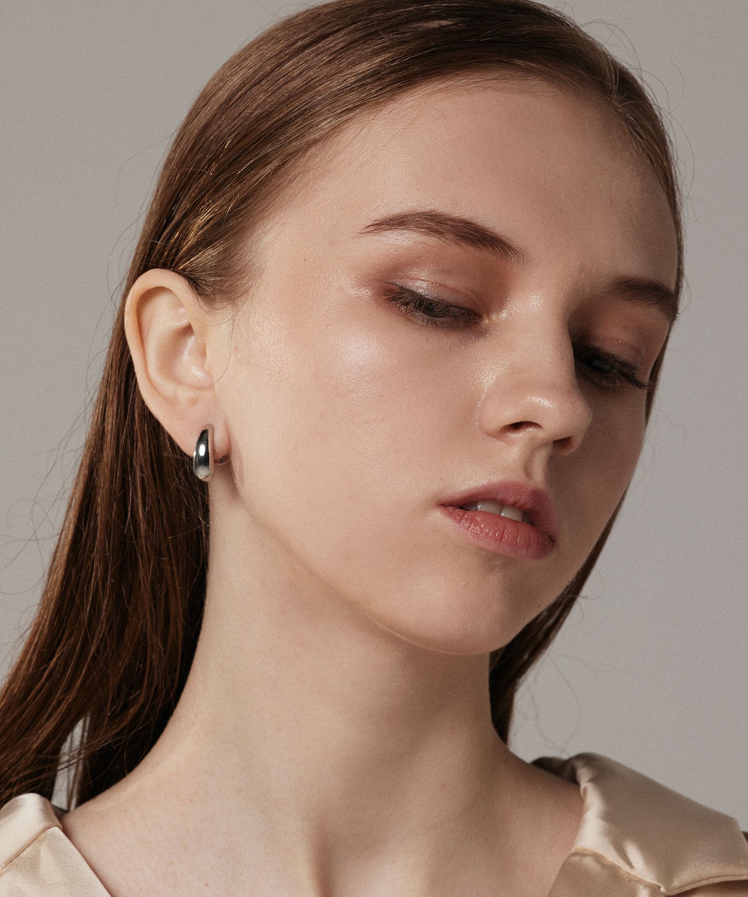 シルバー ティアドロップイヤリング 金属アレルギー対応 サージカルステンレス