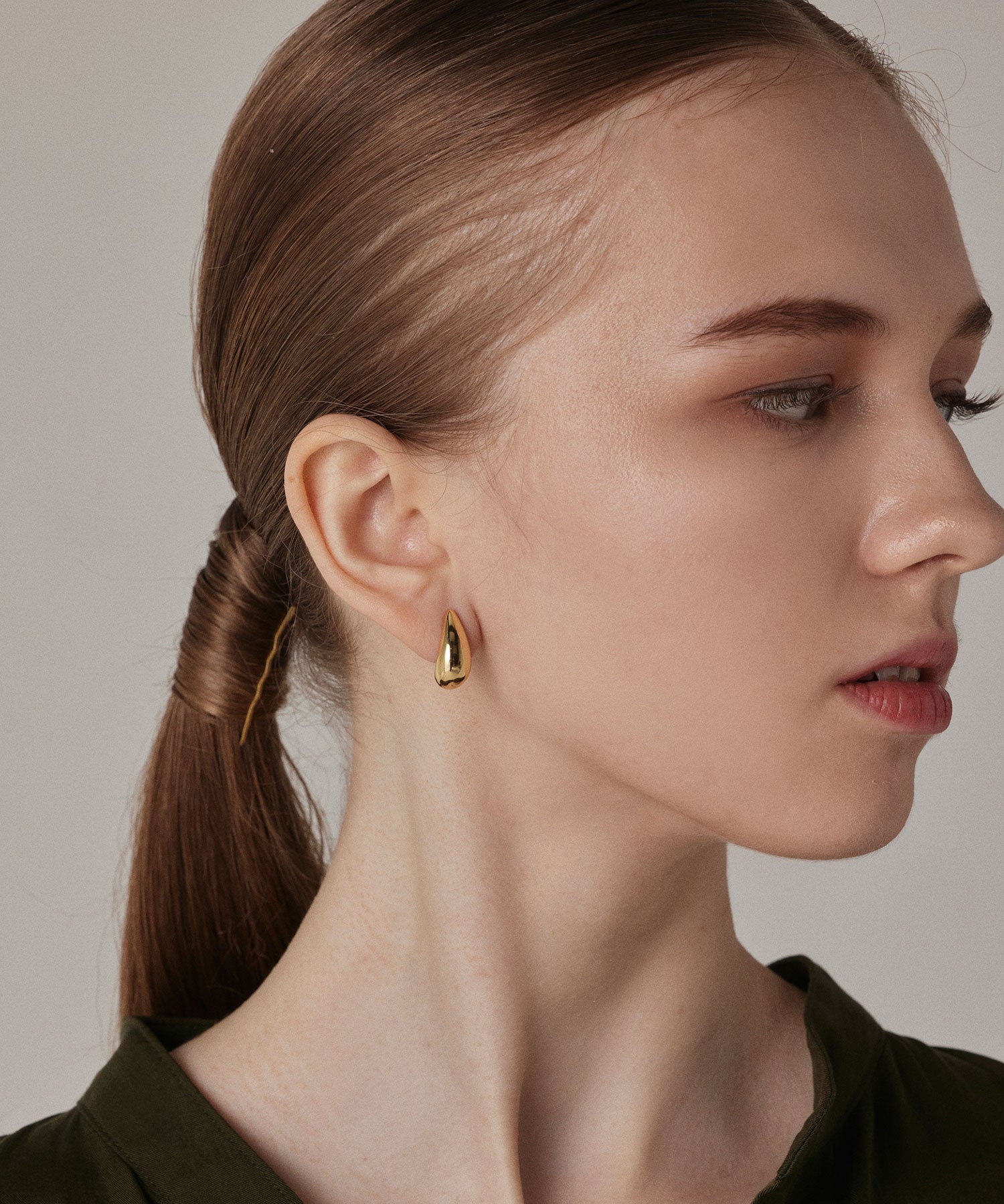 ゴールド ドロップフープイヤリング 金属アレルギー対応 サージカルステンレス