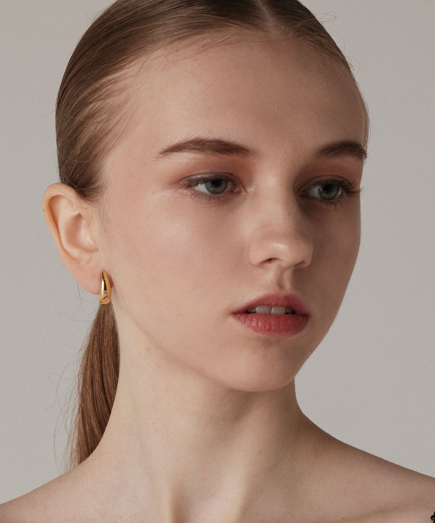 ゴールド ティアドロップイヤリング 金属アレルギー対応 サージカルステンレス