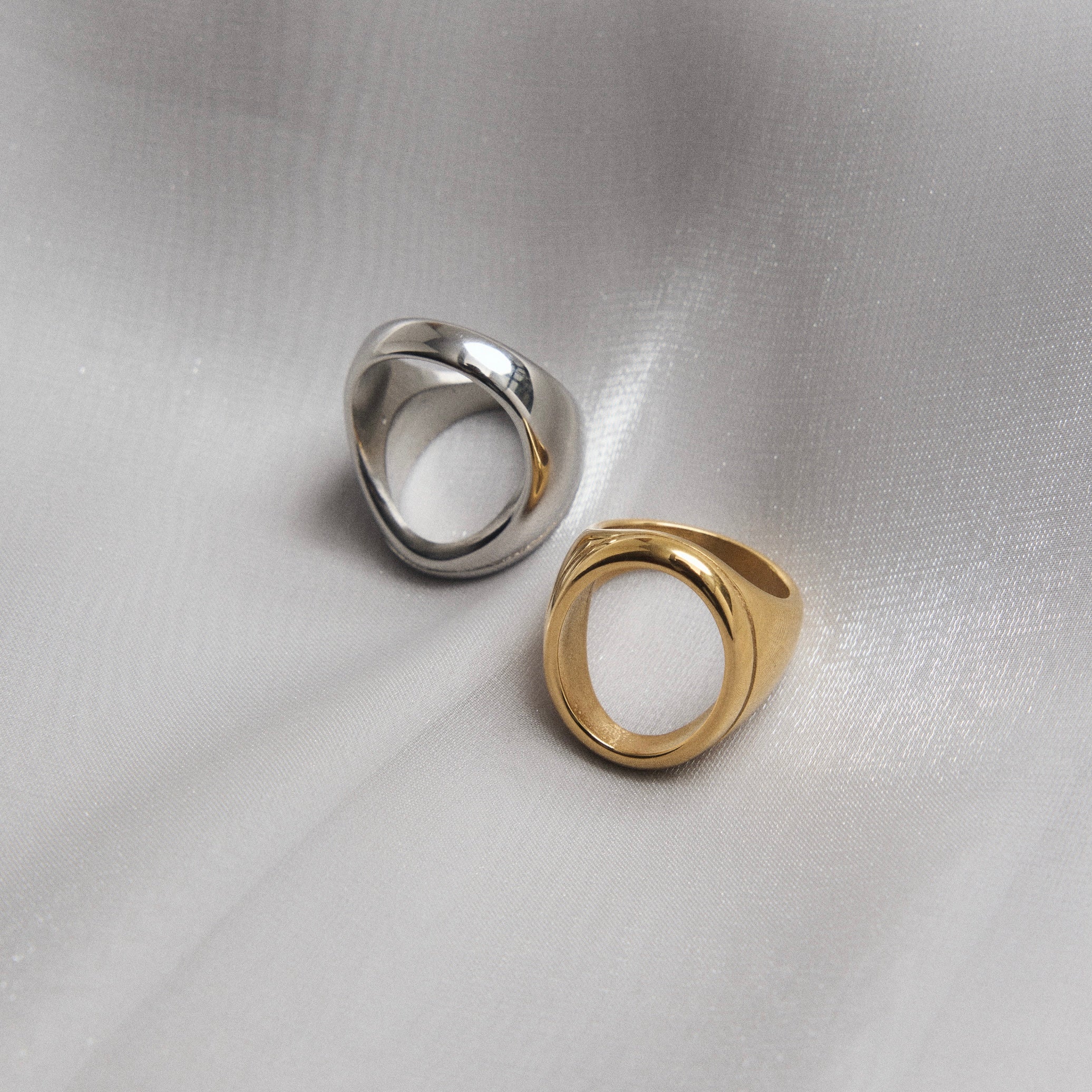 ゴールド]ラウンドオープンリング