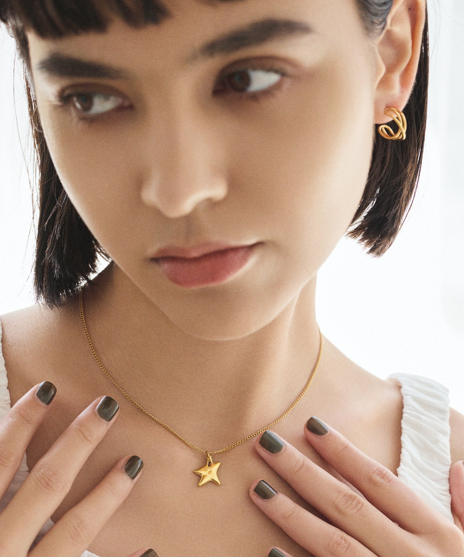 [Gold] Triple Line Hoop Earrings