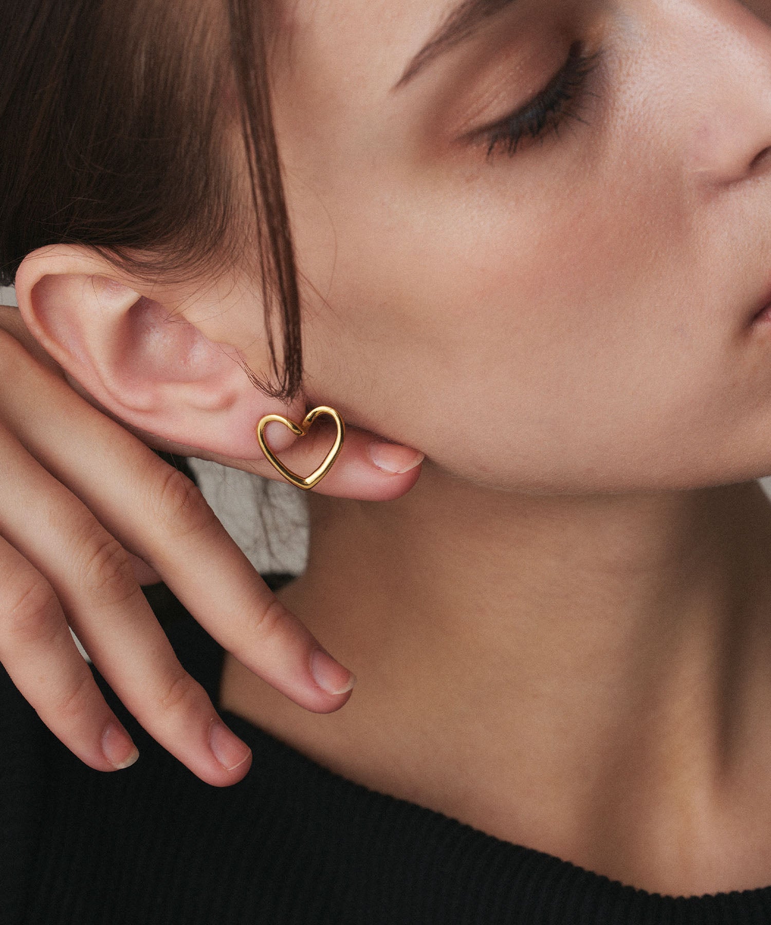 [Gold] Open Heart Earrings