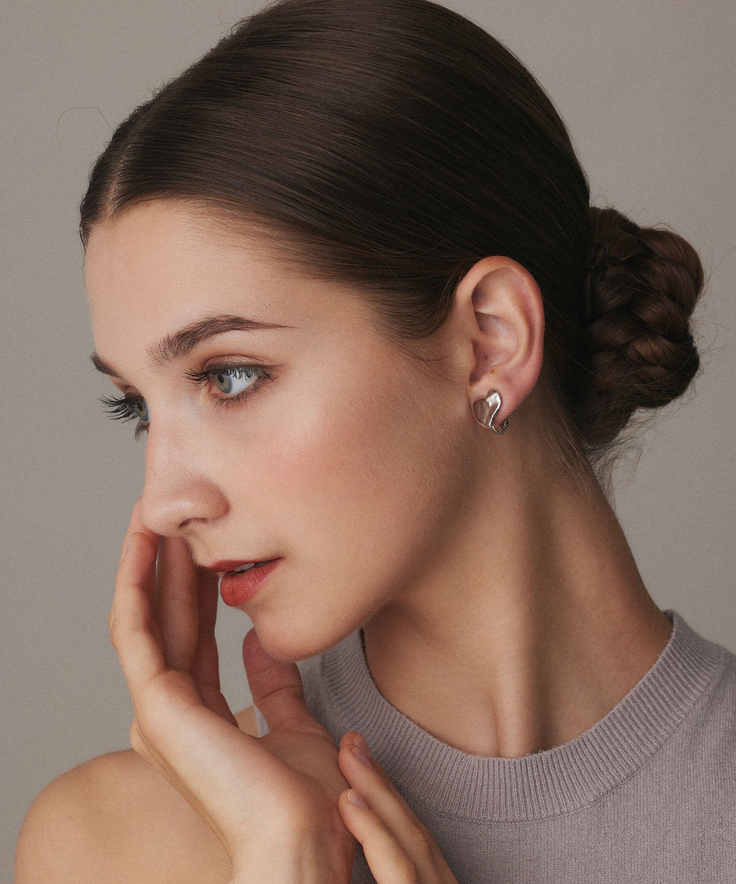 シルバー]バンピーハートイヤリング