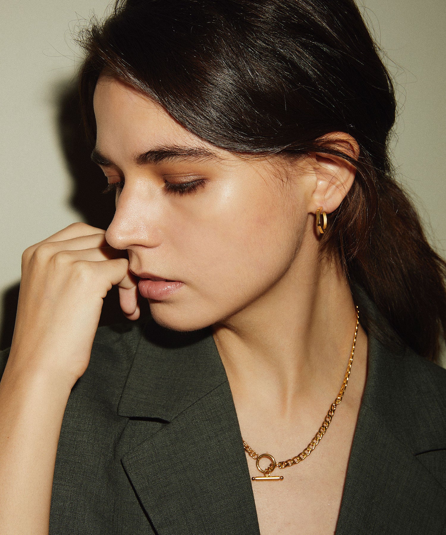 [Gold] Hark Angle Earrings
