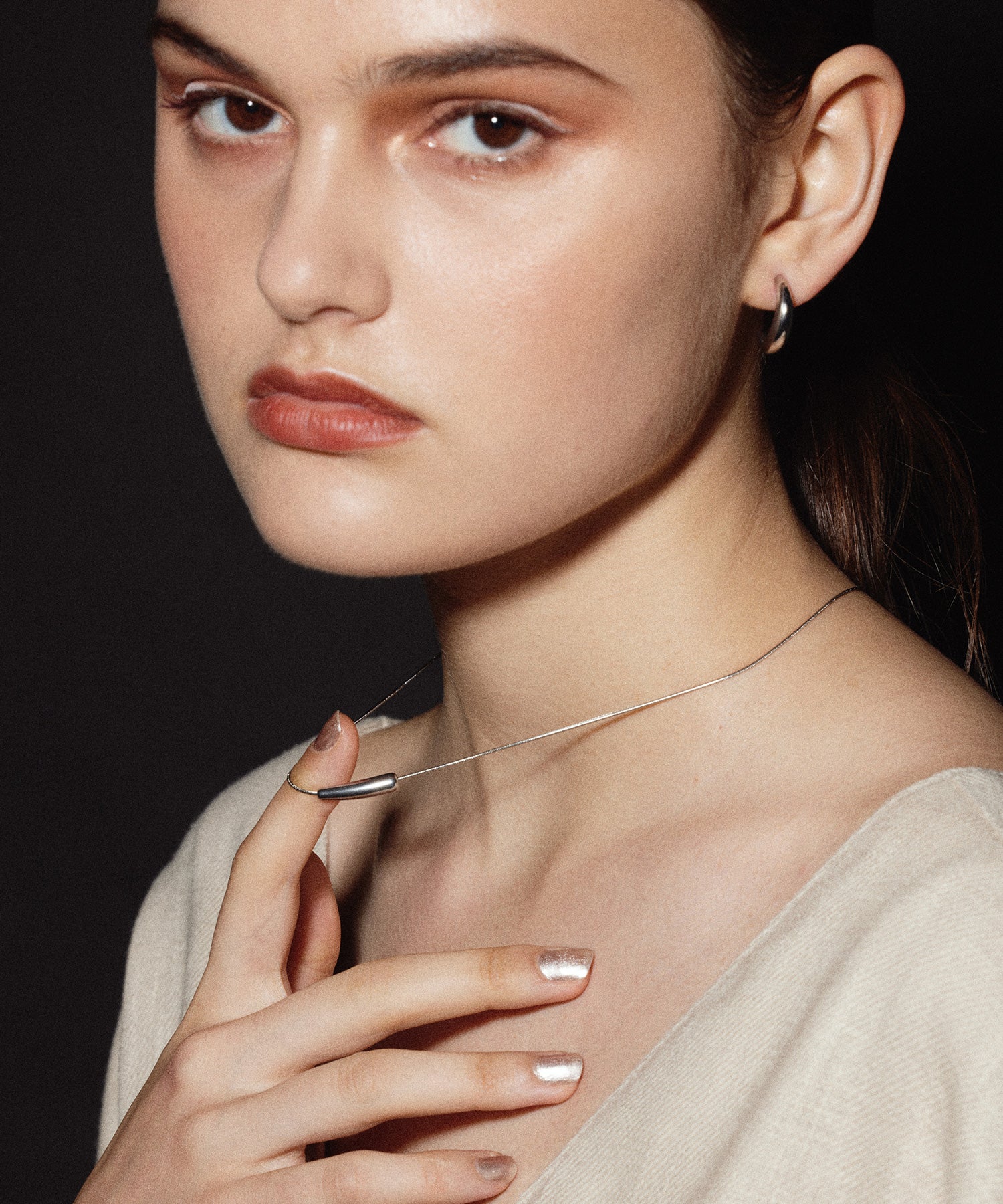 シルバー]ハーフムーンフープピアス