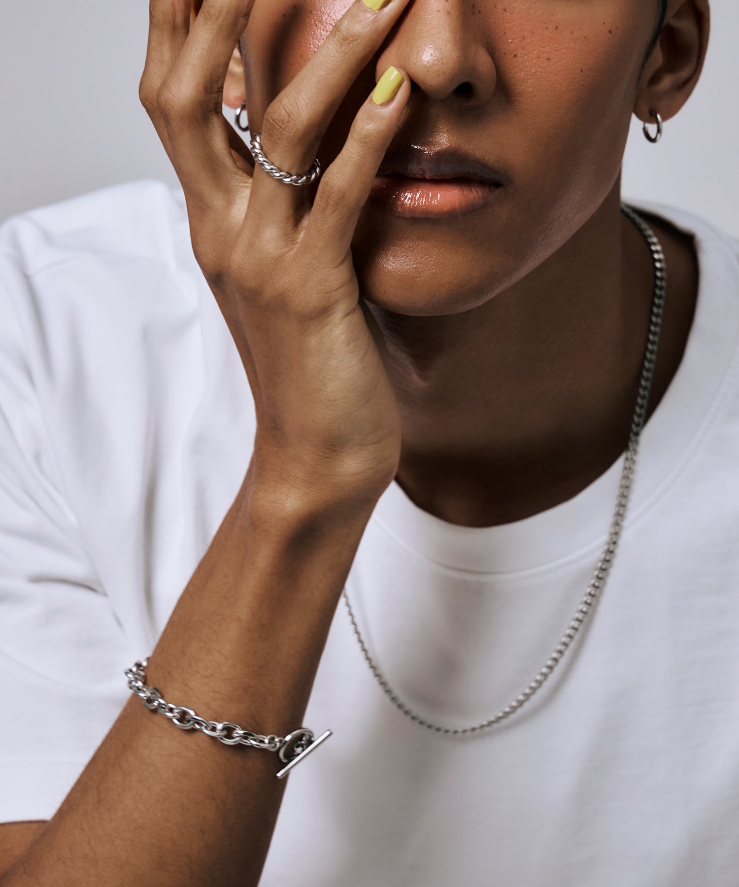 [展覽產品（預定四月底出貨）][銀色多面鏈條曼特爾手鍊