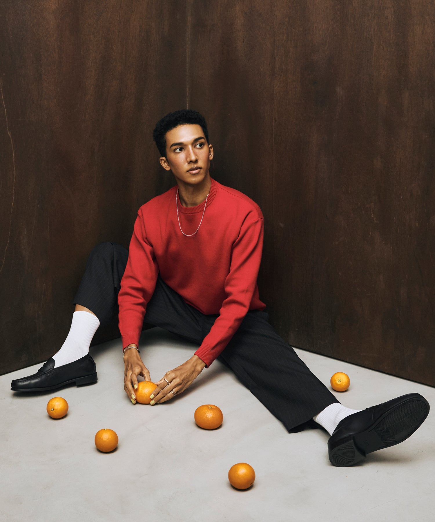 [展覽產品（預定四月底出貨）][銀色雕塑扭繞手鐲