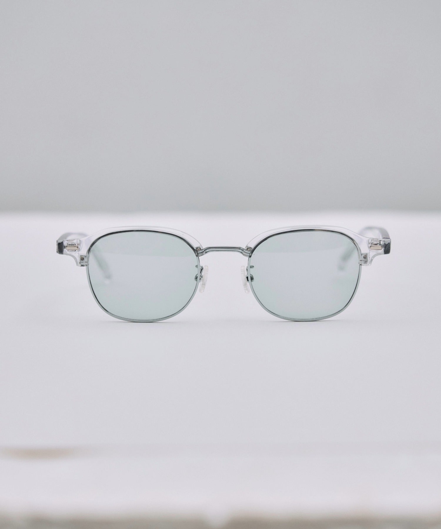 [グレー]クラシックブロウアイウェア