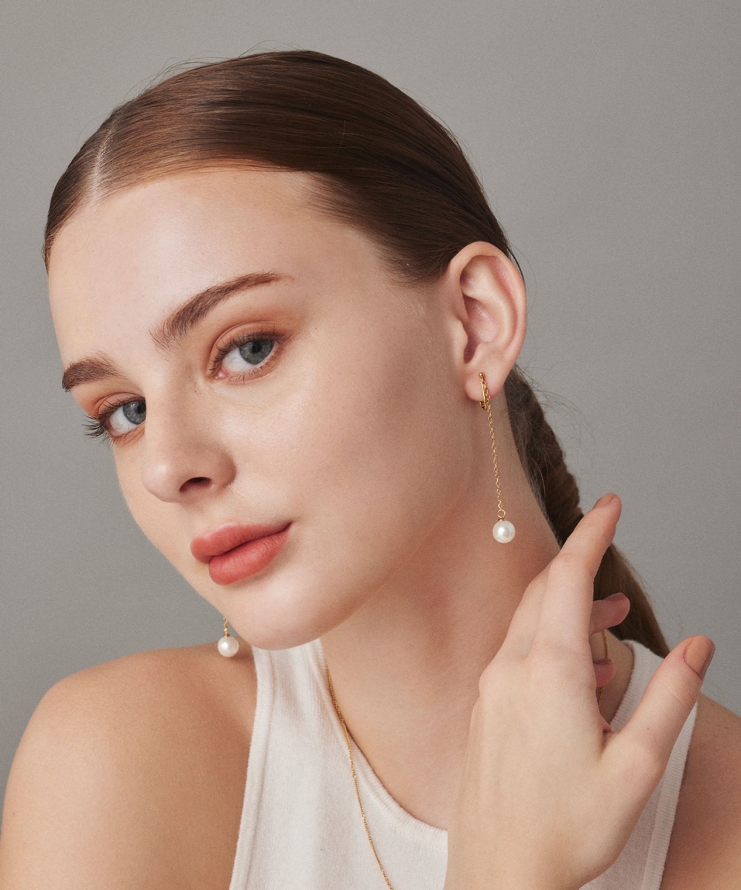 [Gold] Swing Pearl Earrings
