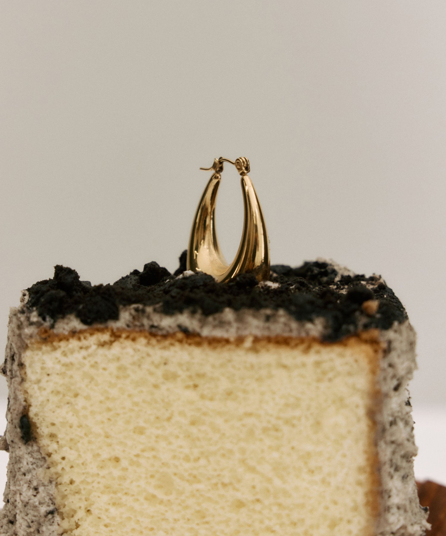 [ゴールド]オーバルブルームピアス