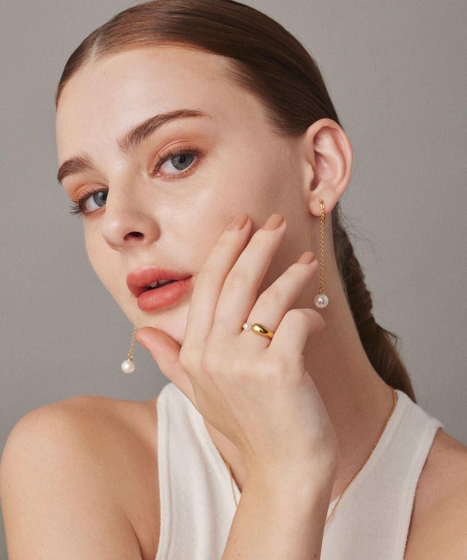 [Gold] Swing Pearl Earrings