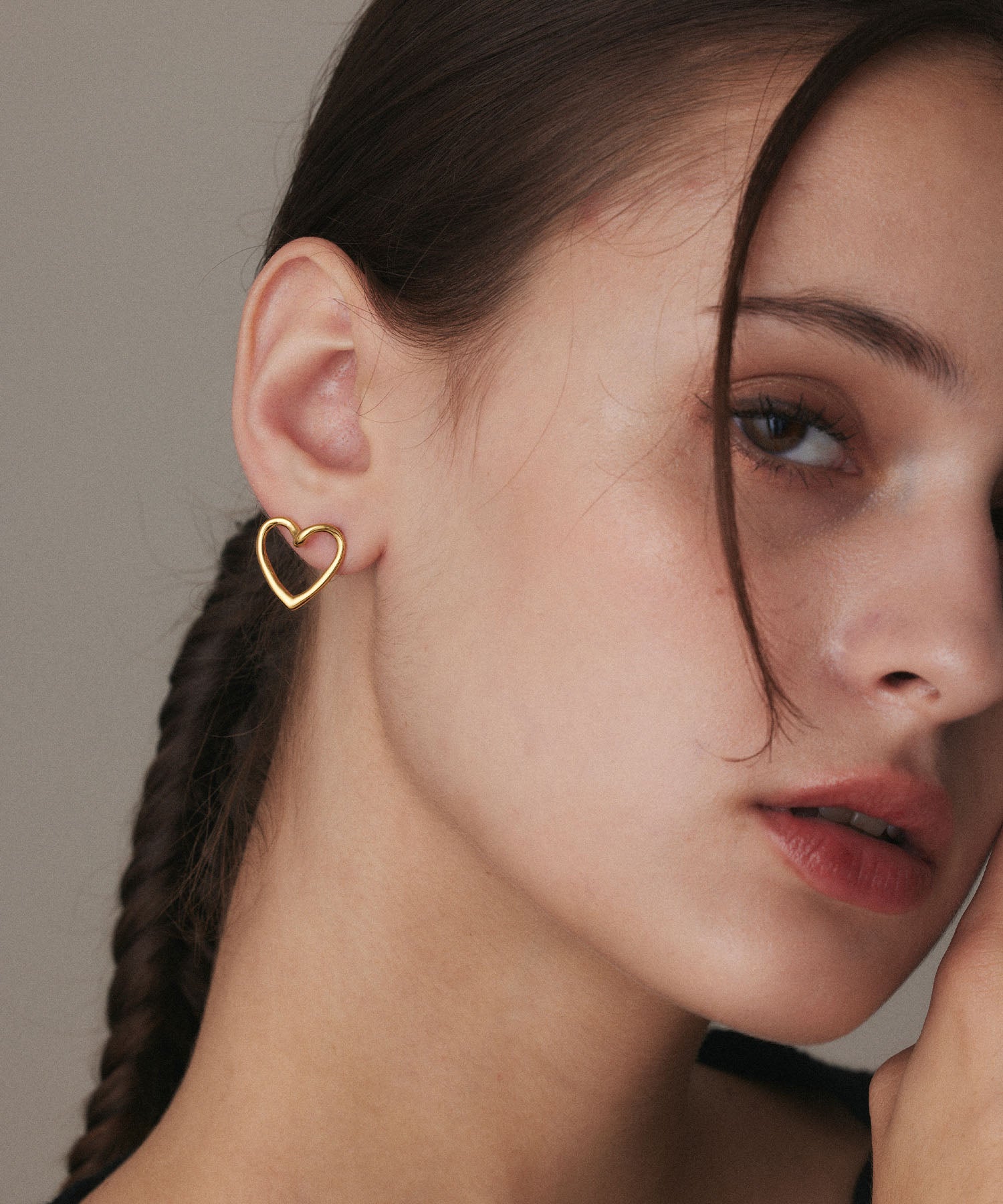[Gold] Open Heart Earrings