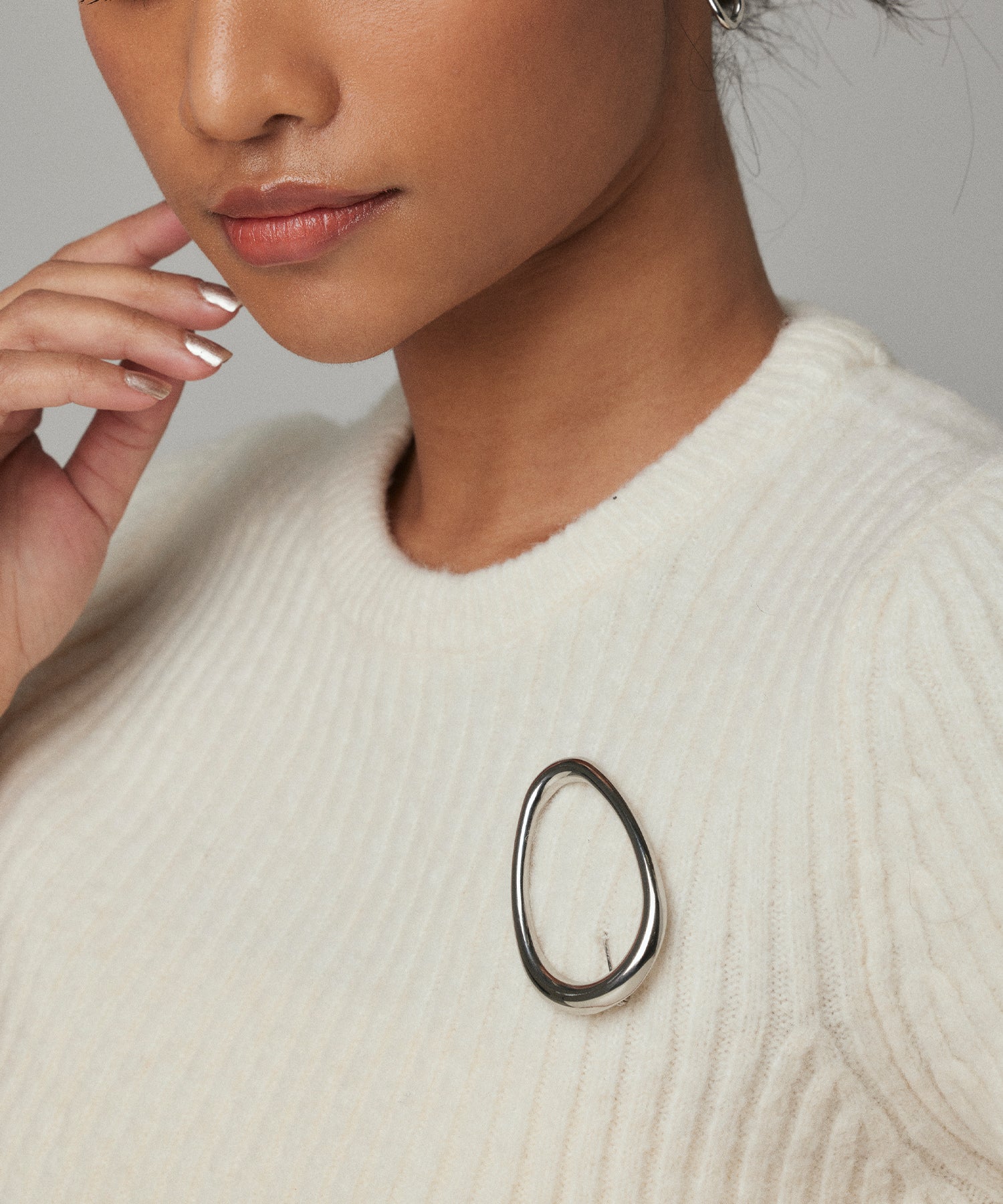 [Silver] Round Brooch