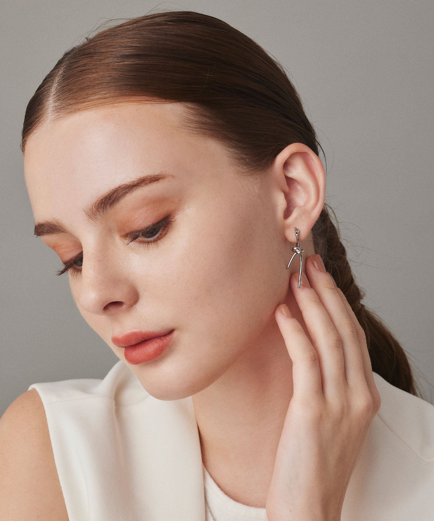 [Silver] Ribbon Earrings
