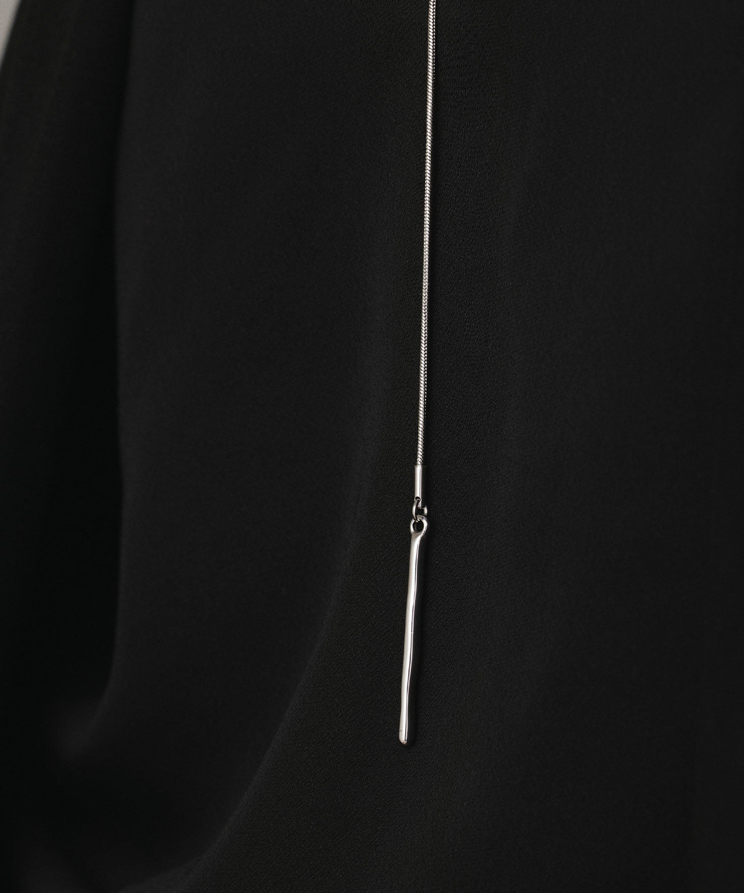 [Silver] Nuanced Ring Lariet