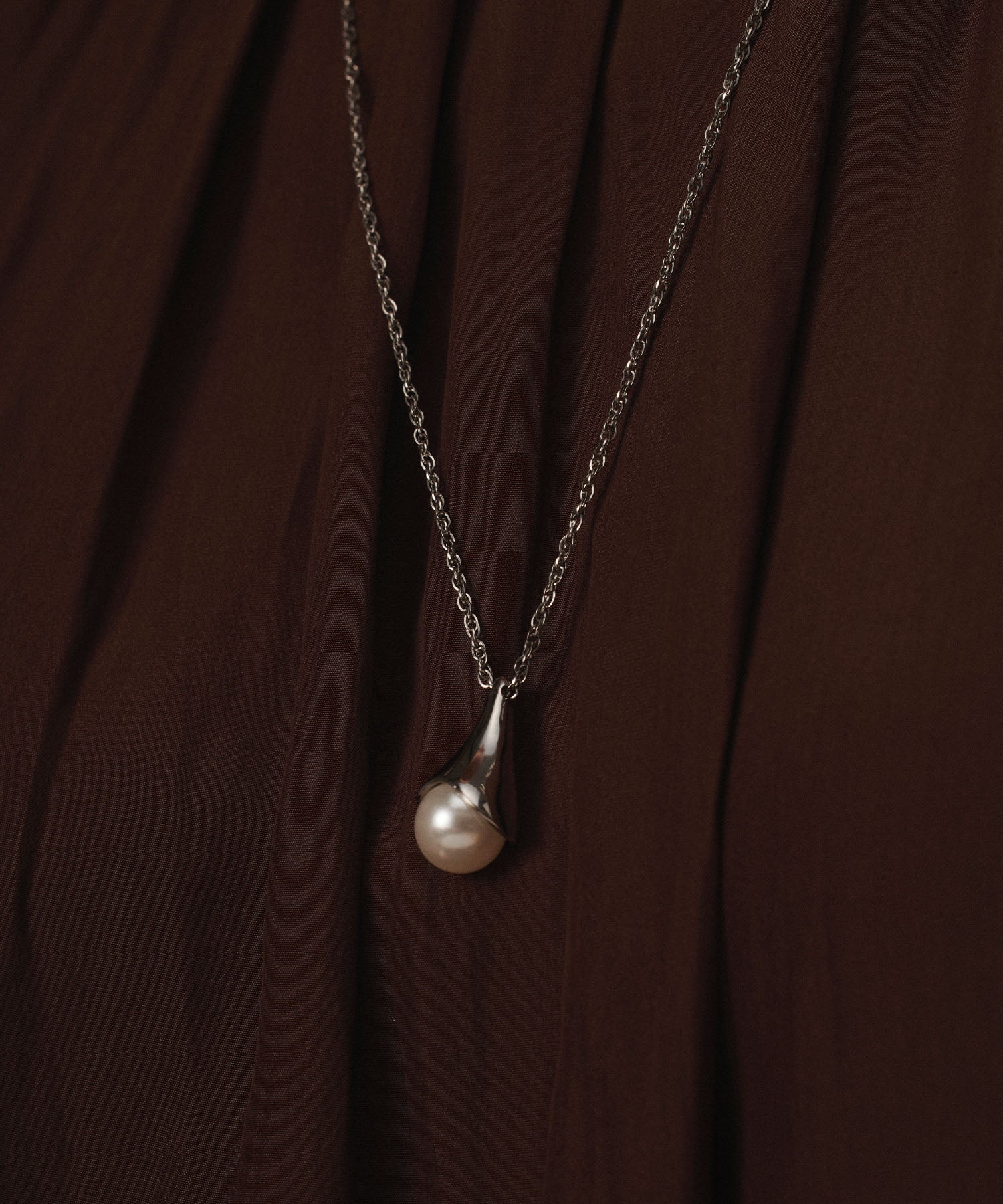 シルバー]ワントップパールネックレス