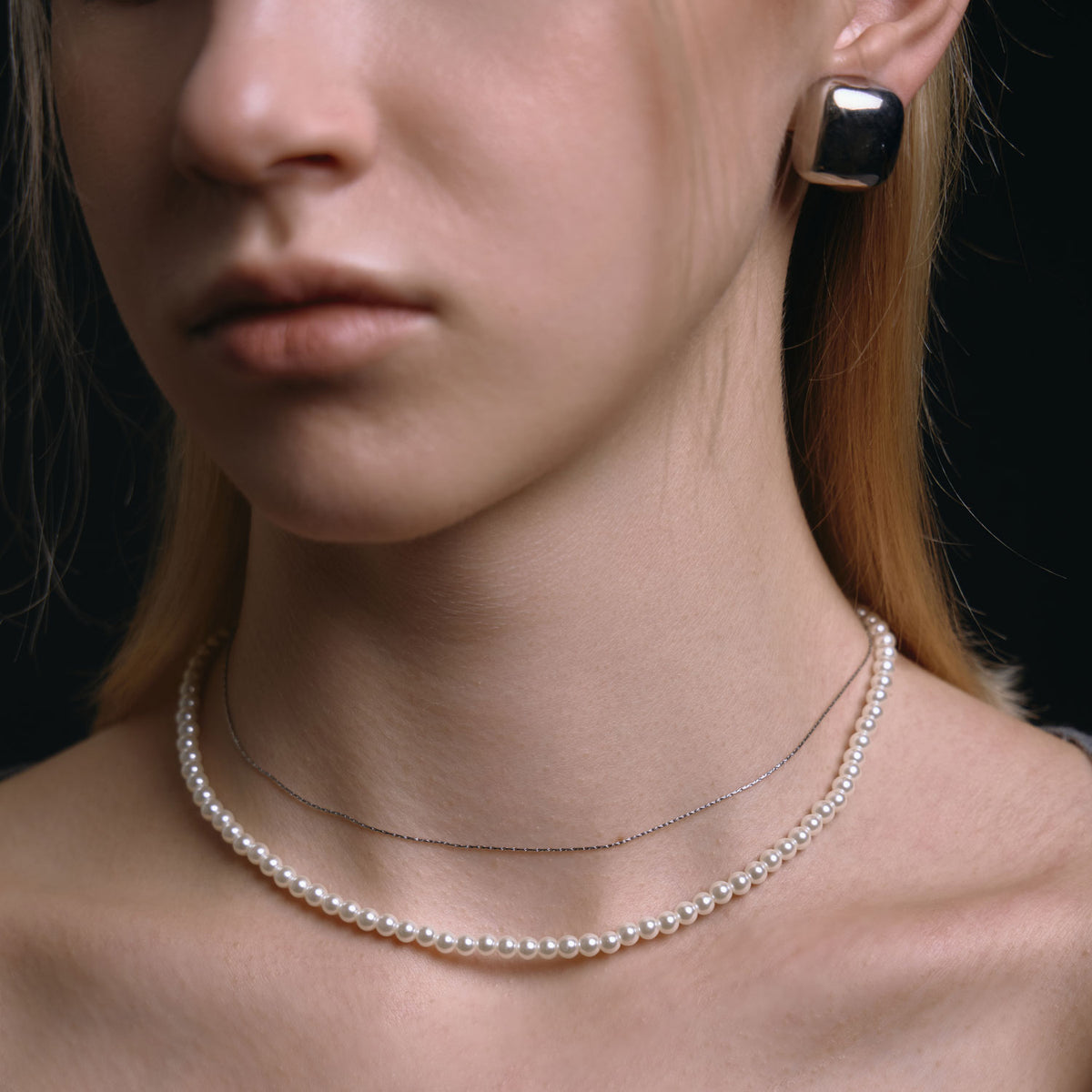 Basic-medium-pearl-necklace- 