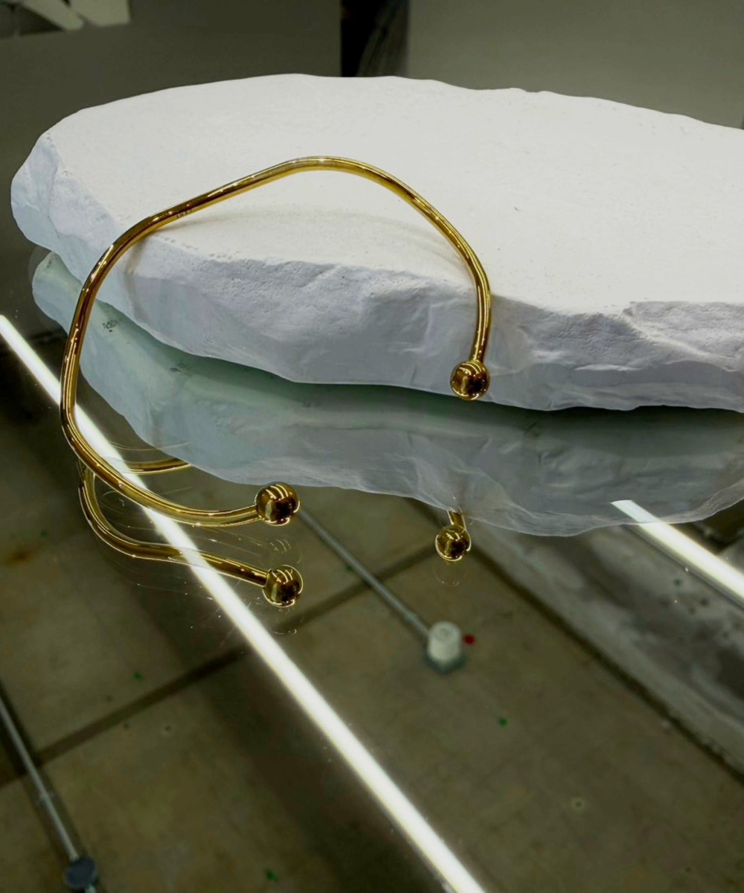 [展覽產品（預定四月底出貨）][金色] 流線手鐲