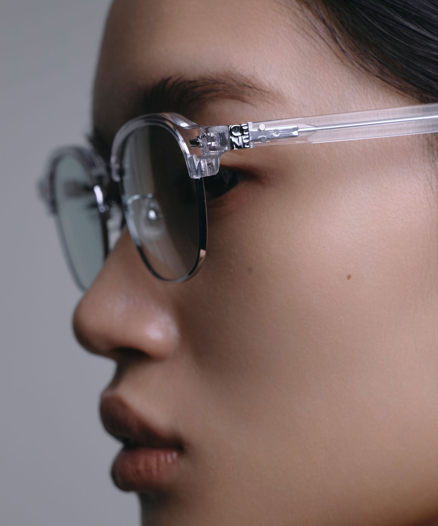 [グレー]クラシックブロウアイウェア