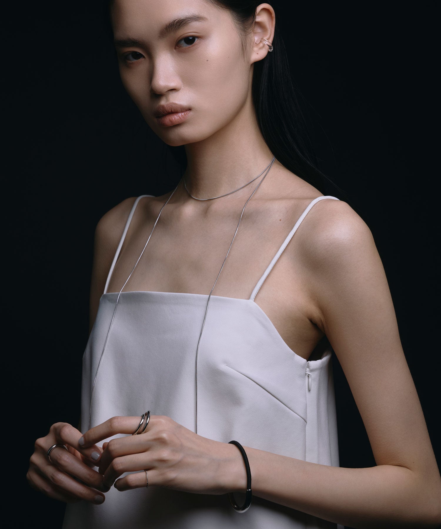 【展示会商品（预定3月下旬发送）】[銀色]透明金属组合袖