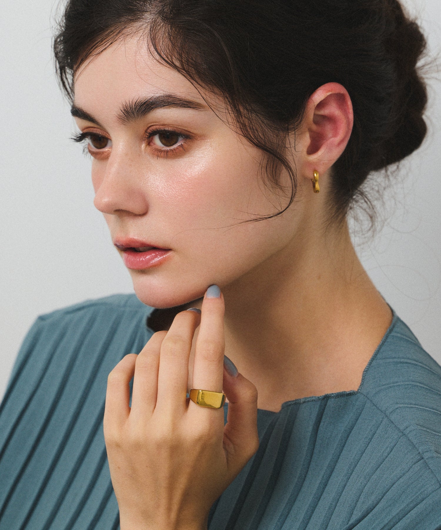 ゴールド]ワンタッチデイジーピアス