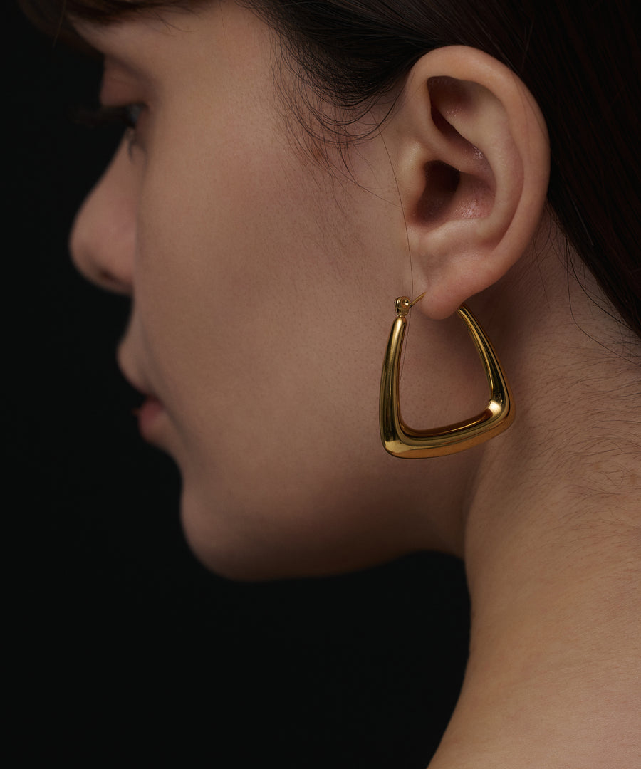 [ゴールド]トライアングルピアス