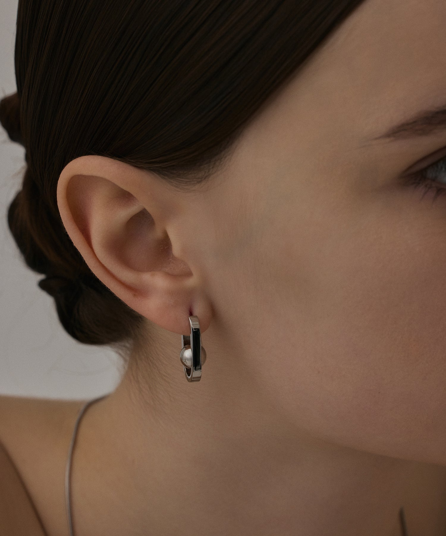 シルバー]ボトムボールピアス